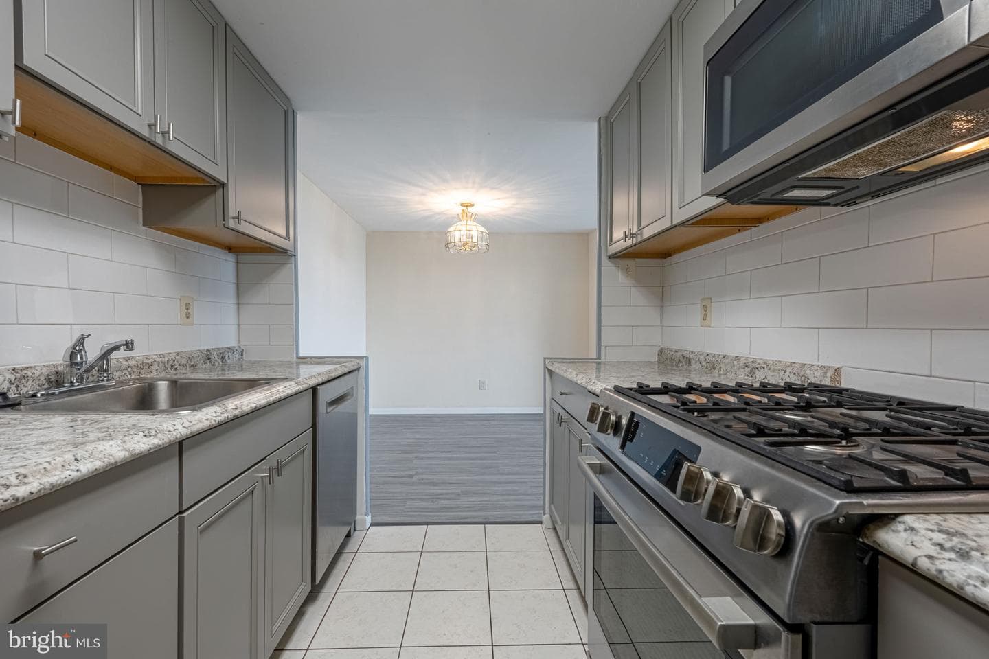 4600 Duke Street #1009 photo 18