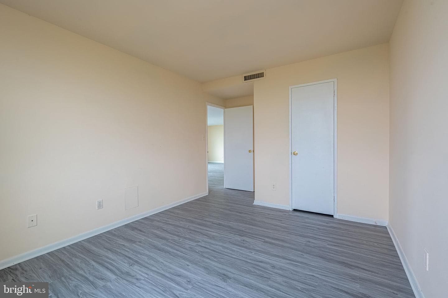 4600 Duke Street #1009 photo 26