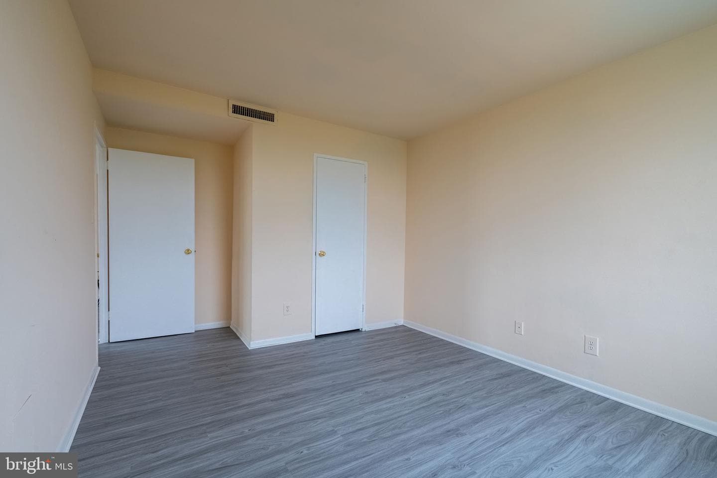 4600 Duke Street #1009 photo 27