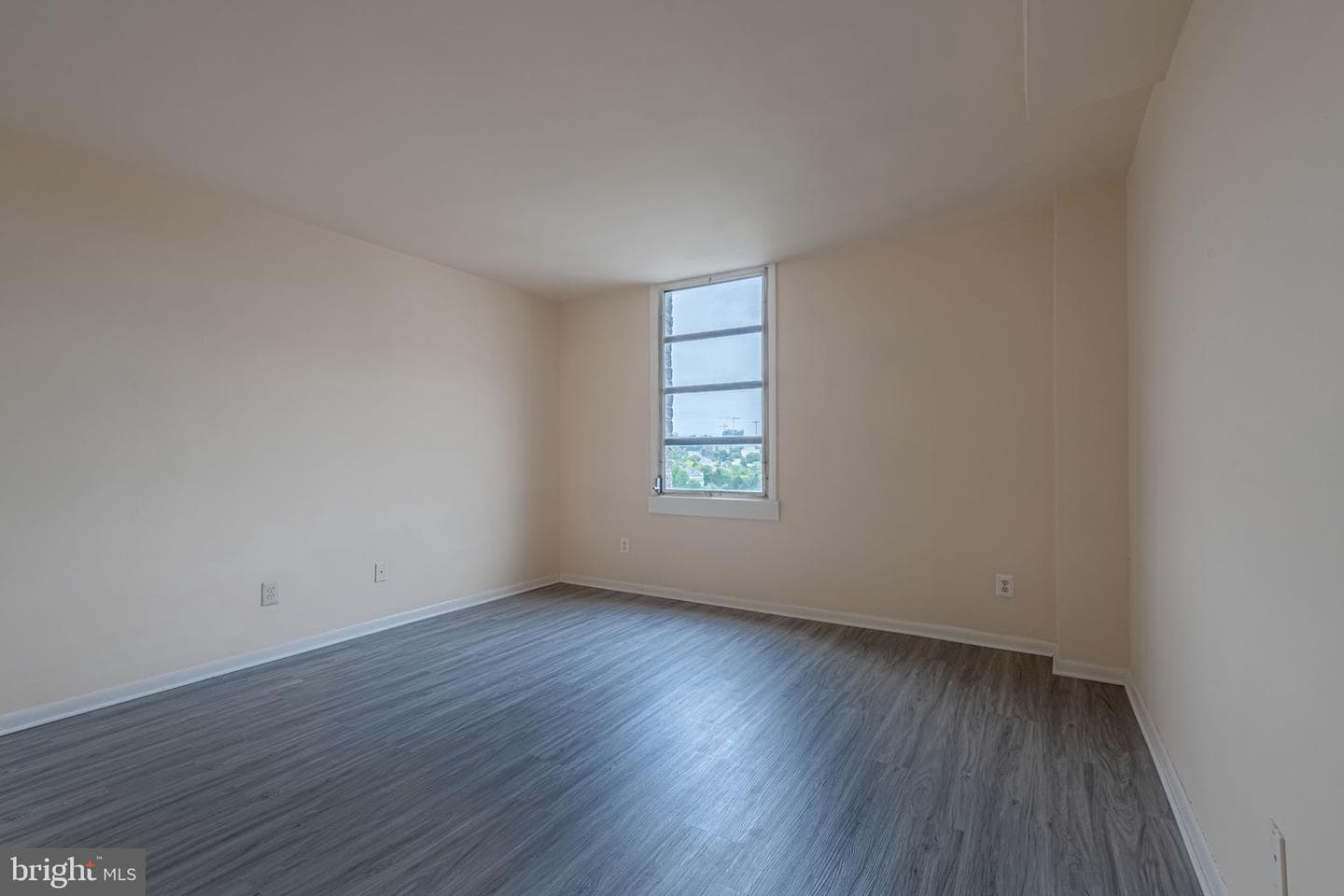 4600 Duke Street #1009 photo 31