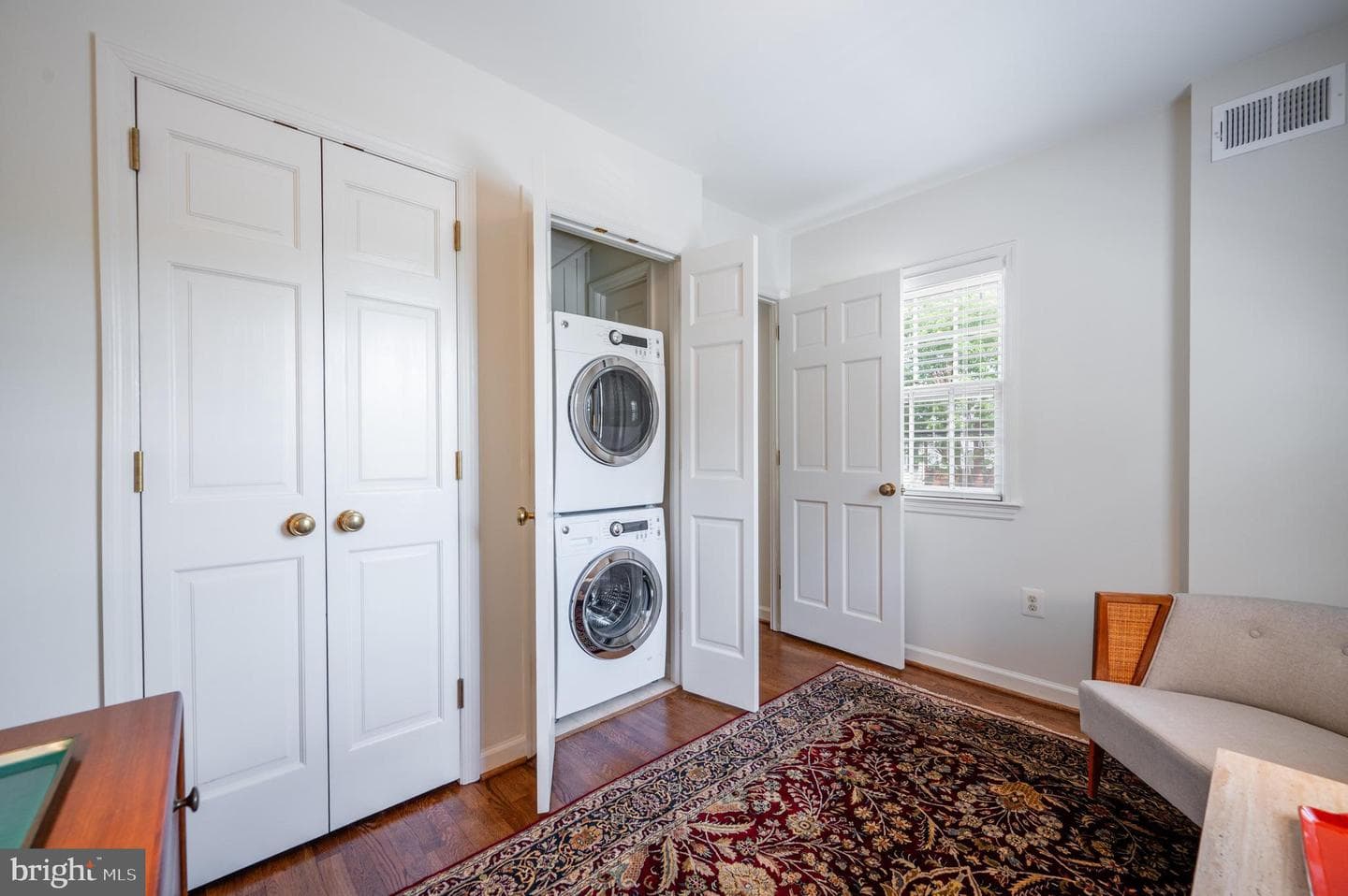 368 N Saint Asaph Street photo 26