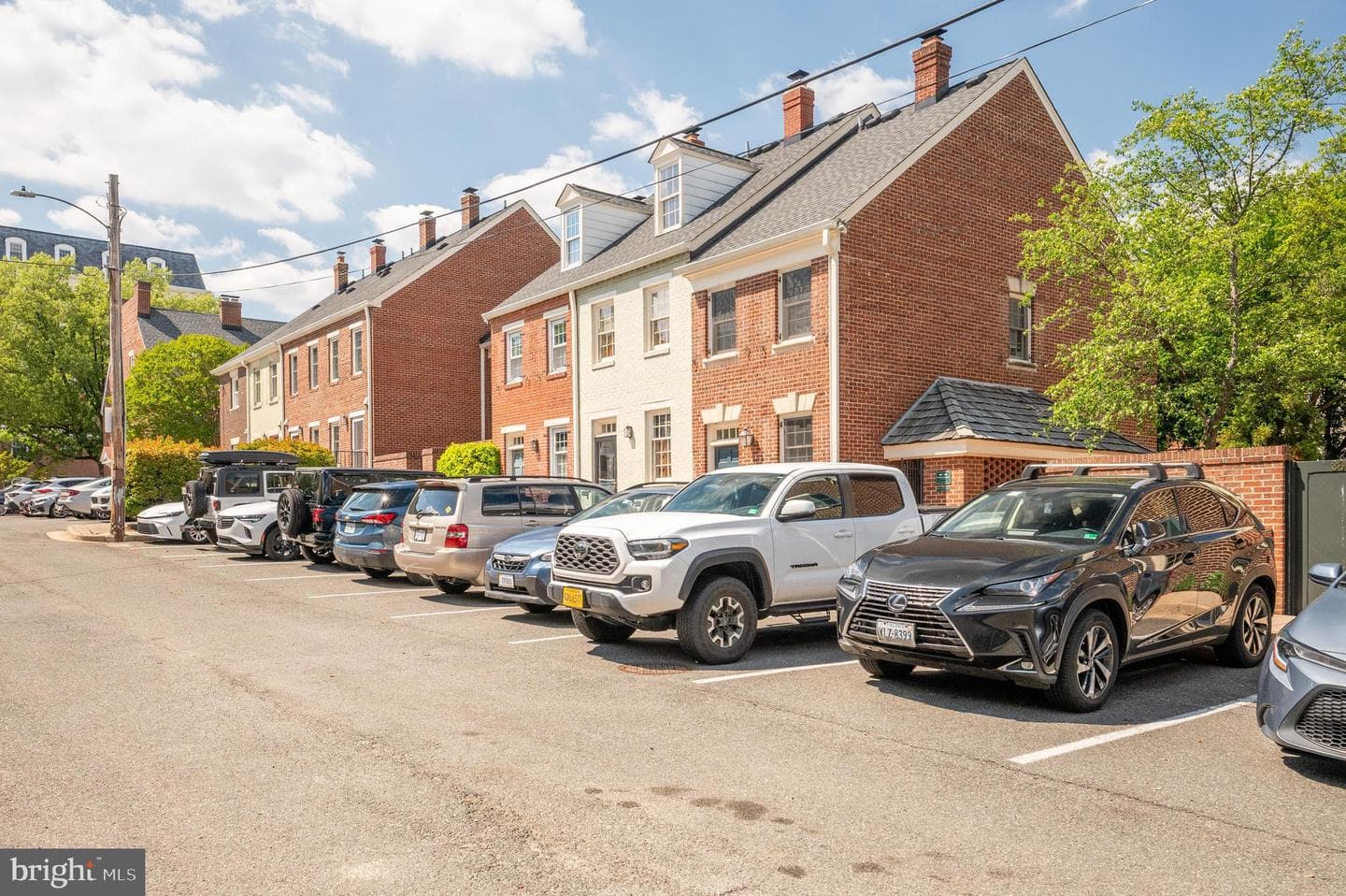 368 N Saint Asaph Street photo 28
