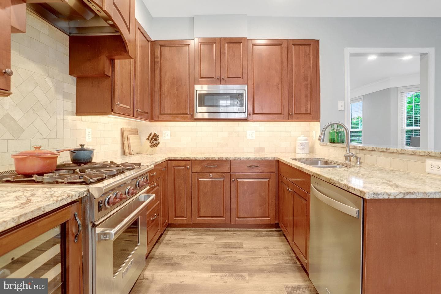 6043 Riddle Walk photo 10
