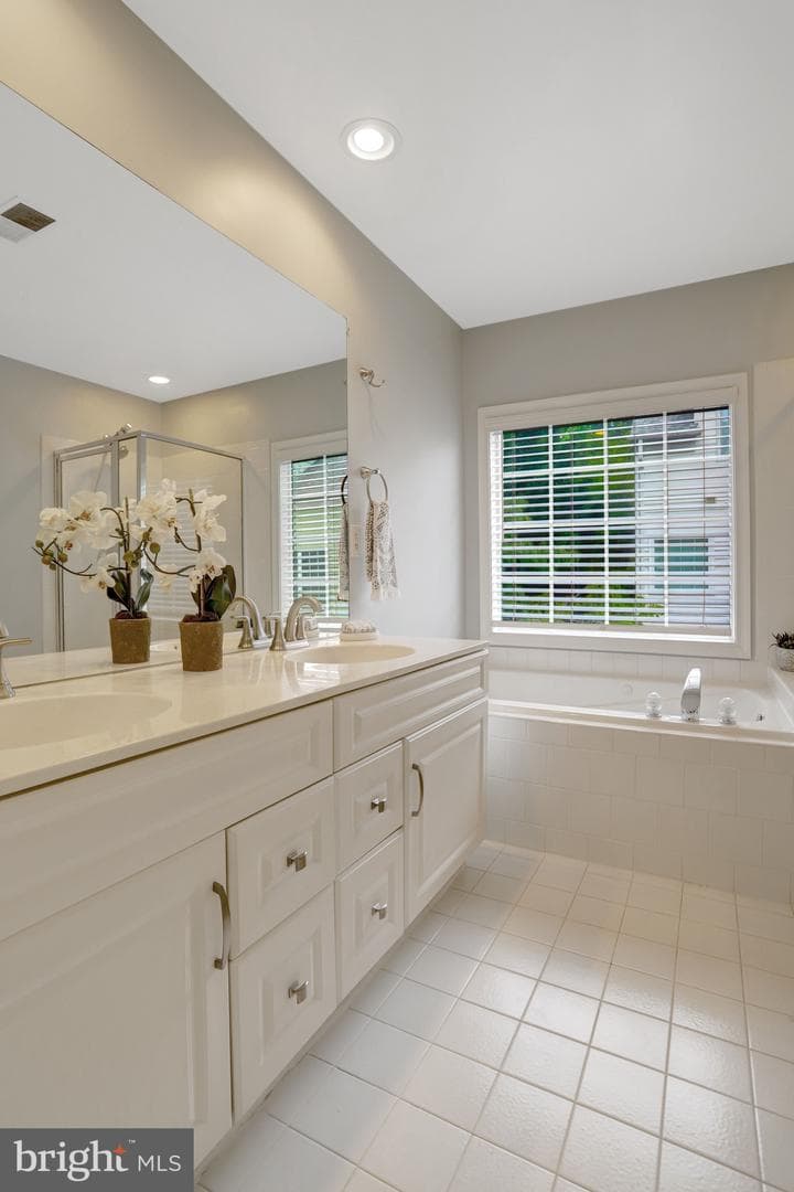 6043 Riddle Walk photo 20