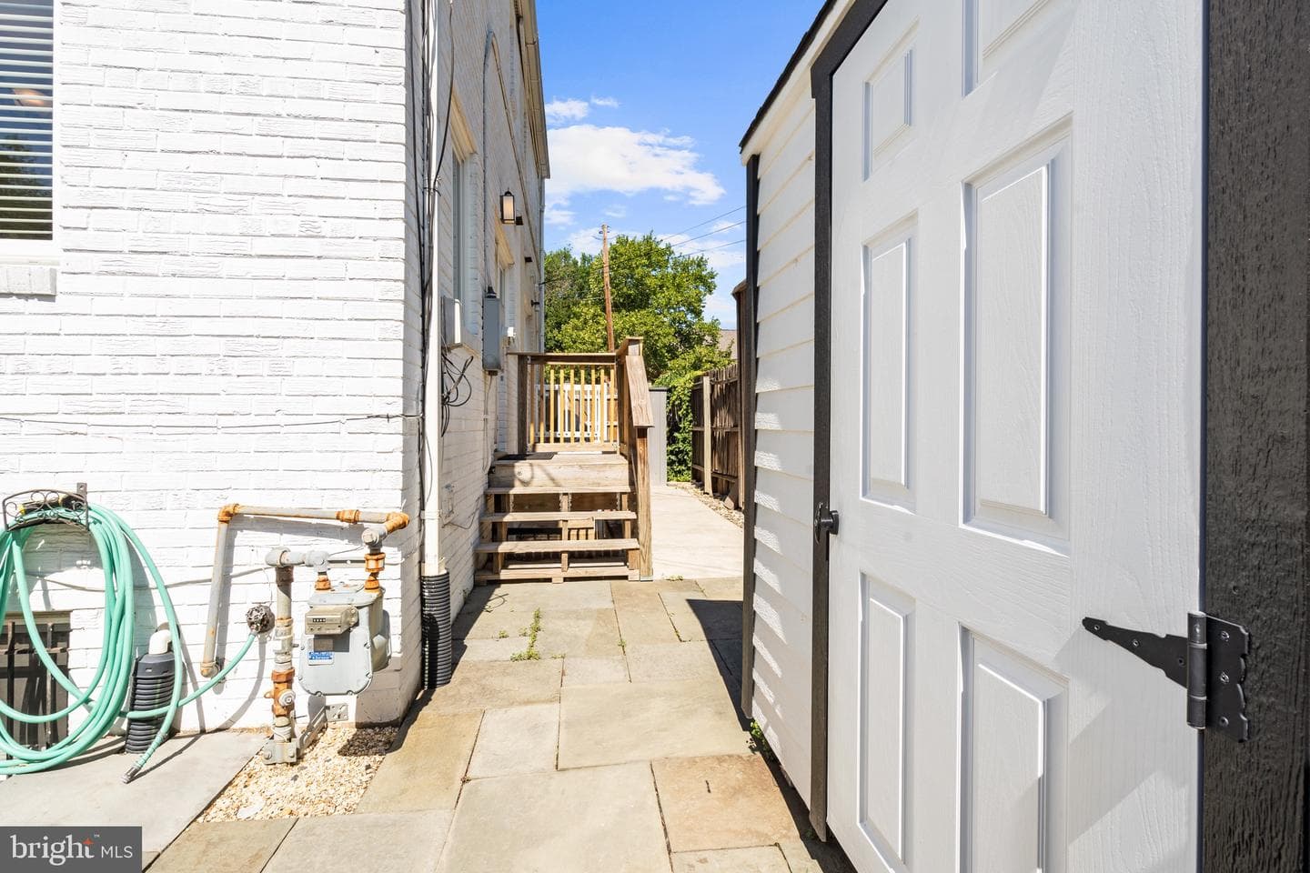 1333 Oronoco Street photo 41
