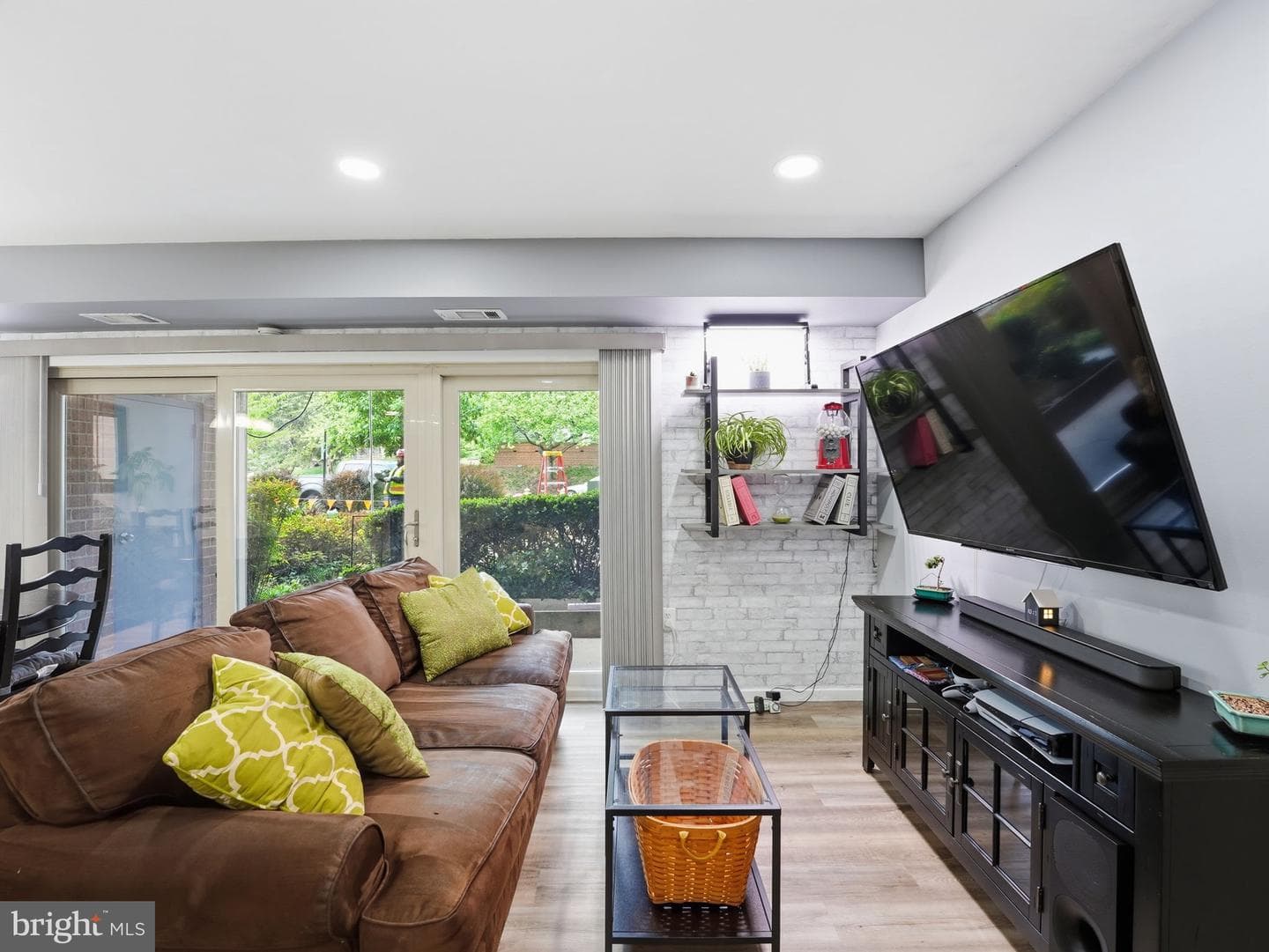 5250 Valley Forge Drive #109 photo 6