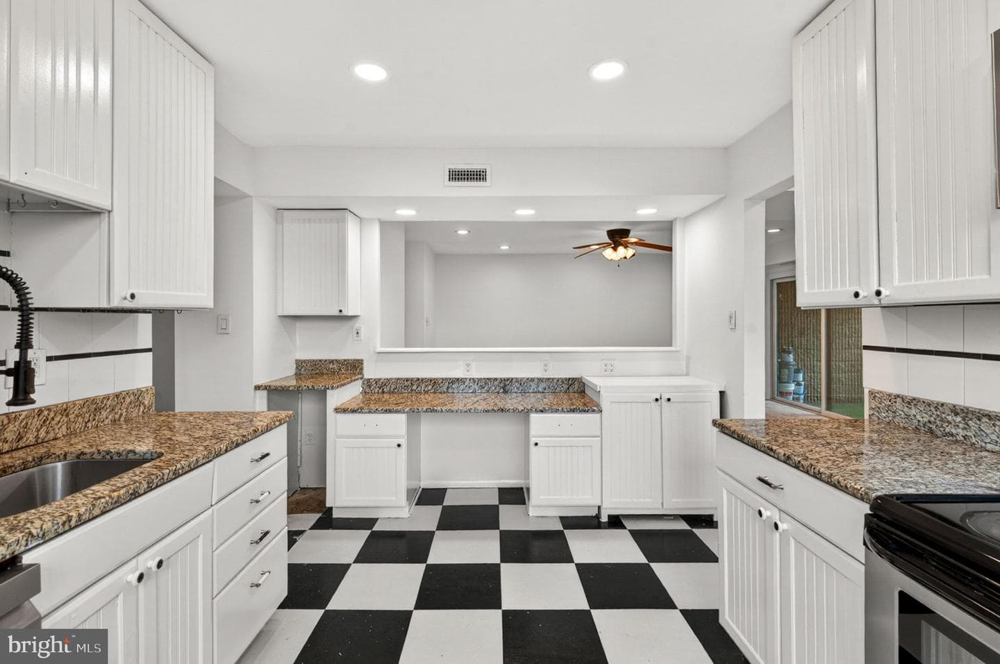 5101 Maris Avenue #401 photo 24