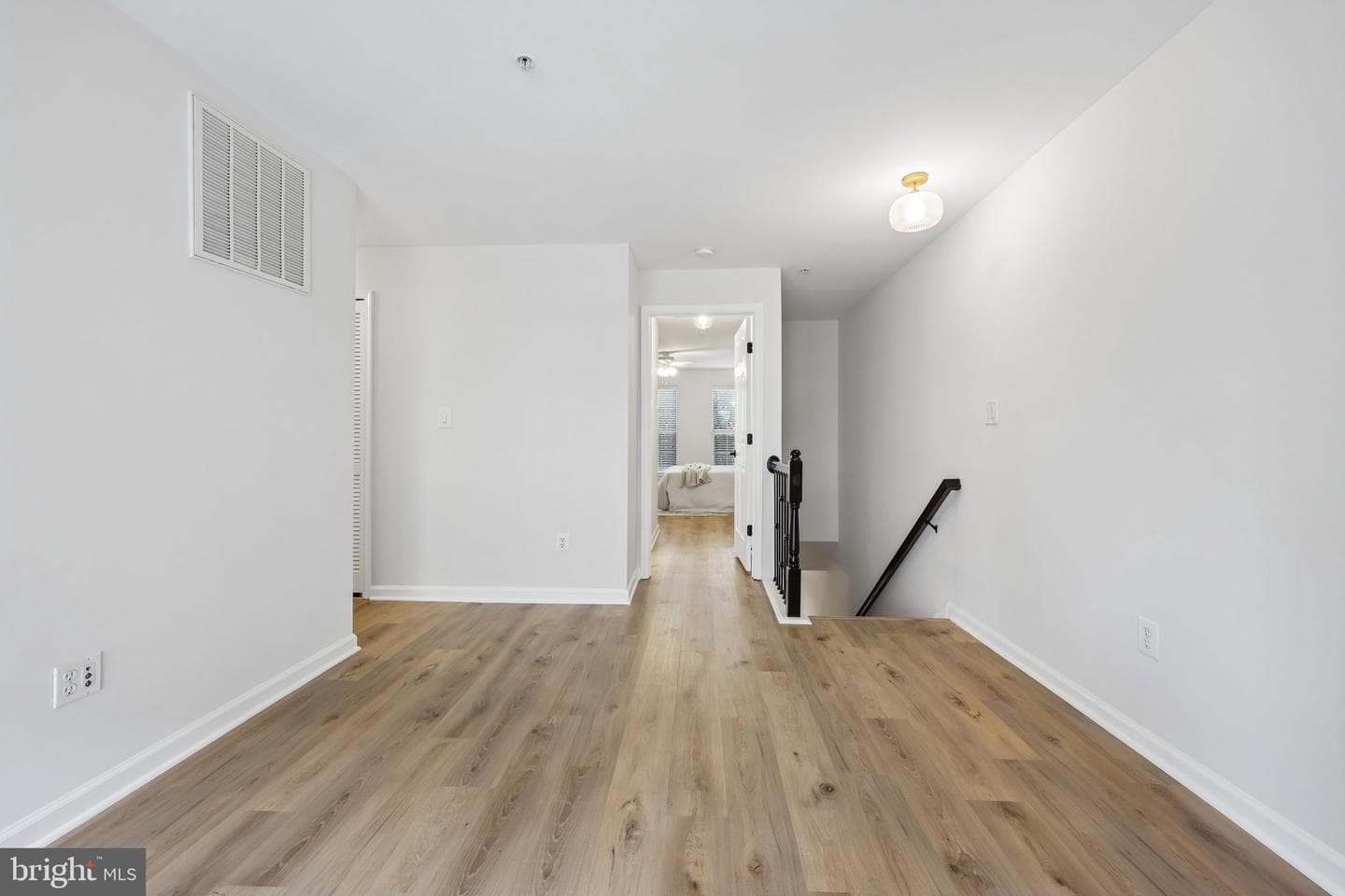5091 Donovan Drive photo 18