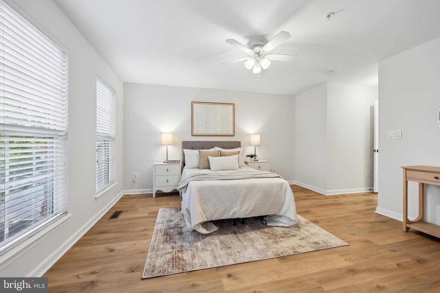 5091 Donovan Drive photo 22