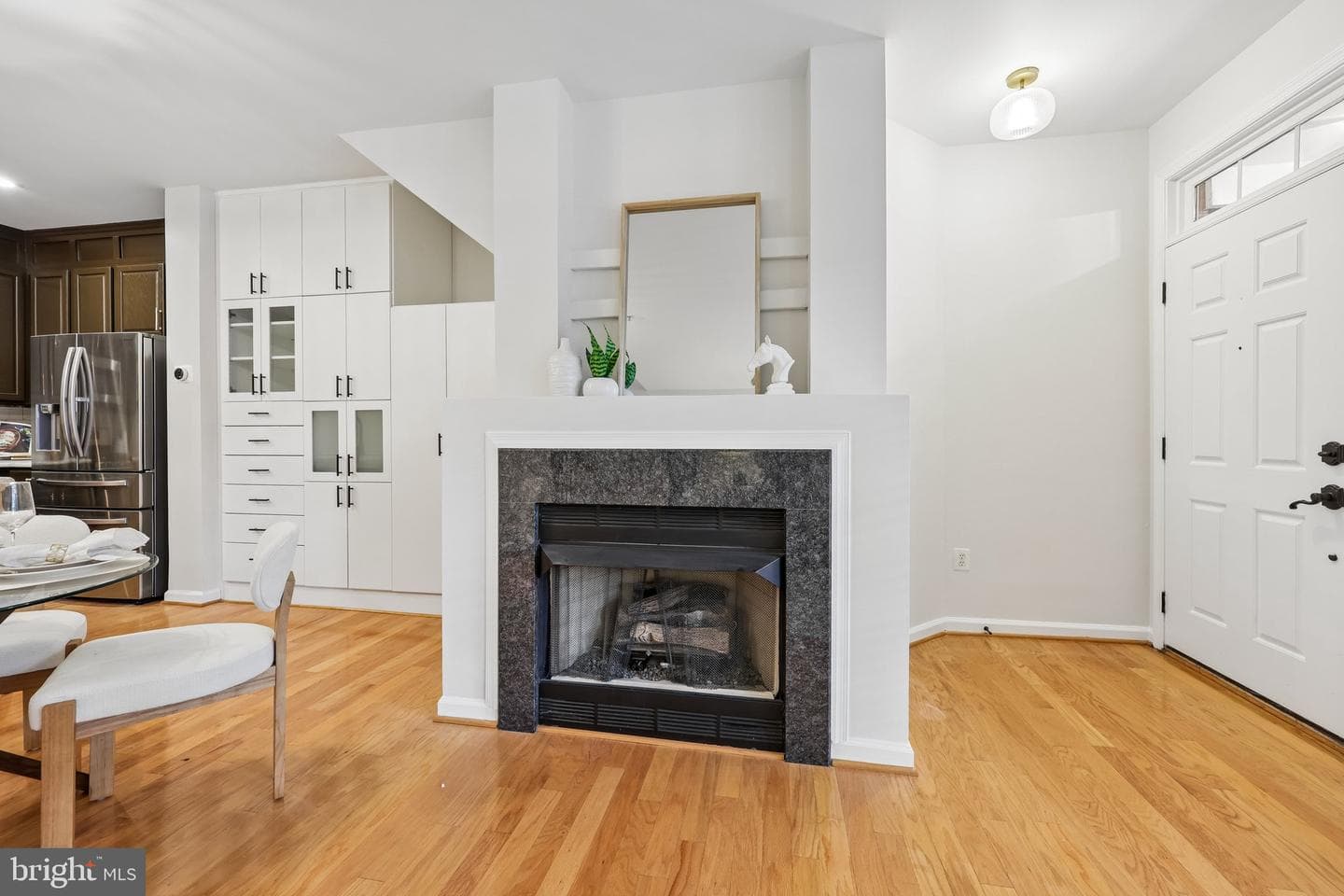 5091 Donovan Drive photo 4