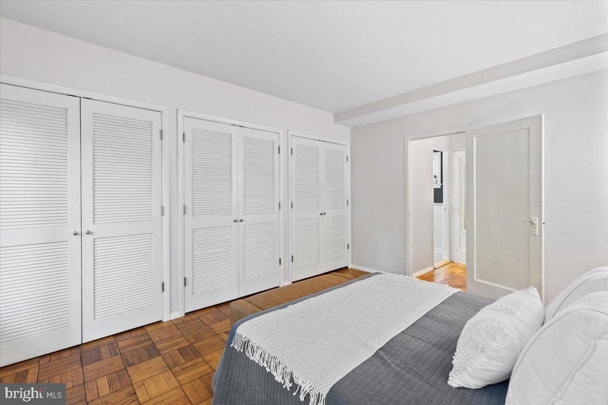 3527 Martha Custis Drive photo 16