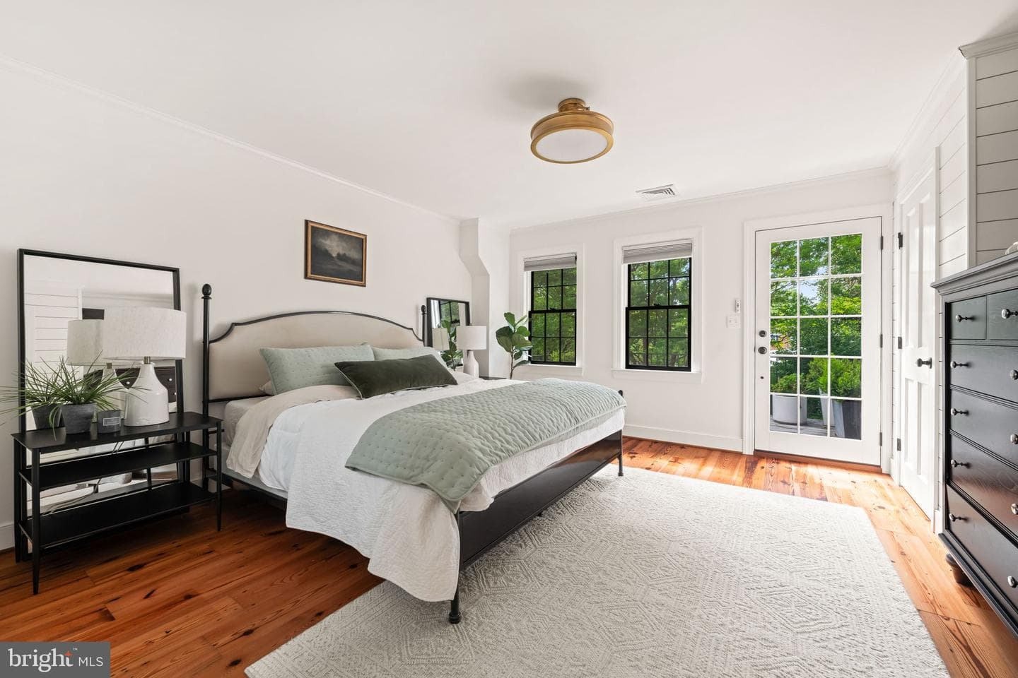 515 S Fairfax Street photo 39