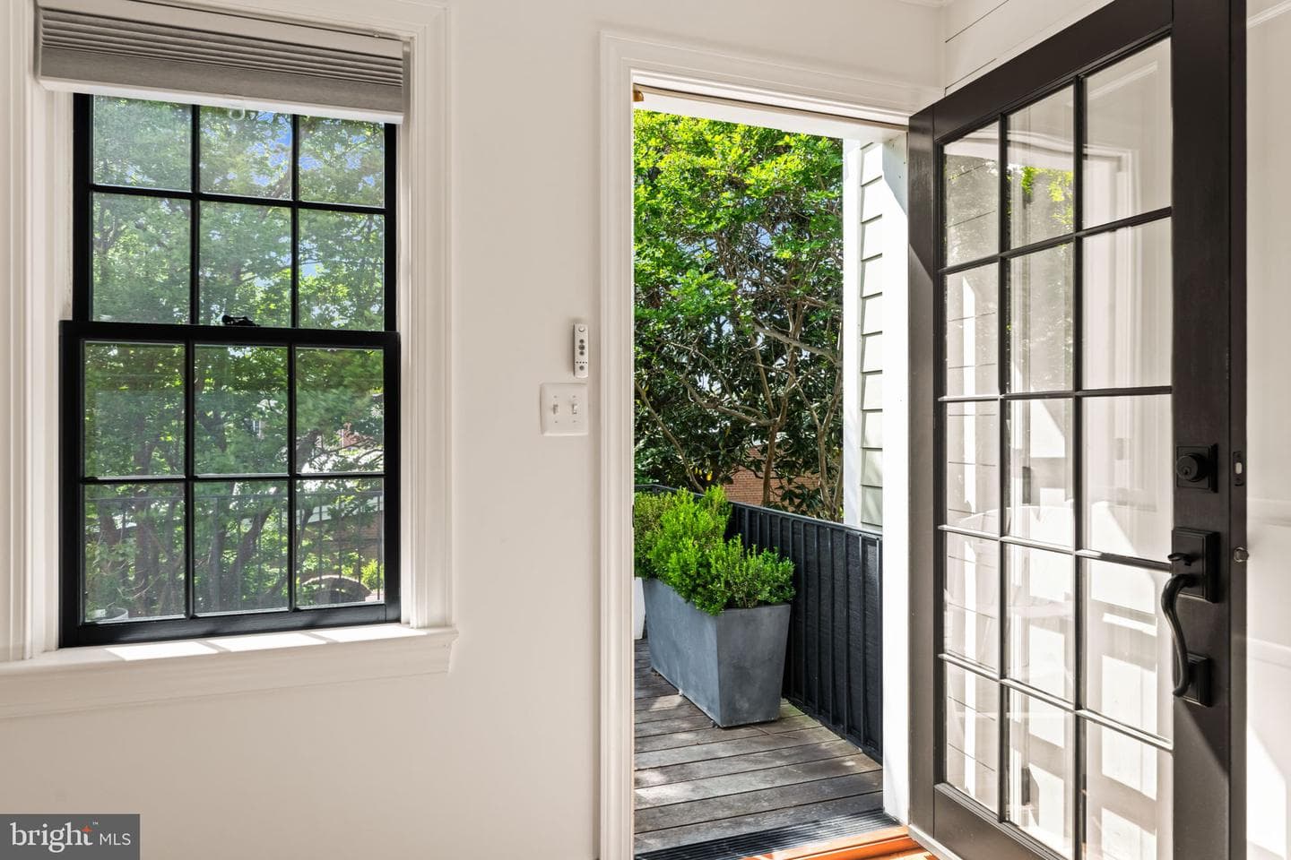 515 S Fairfax Street photo 42