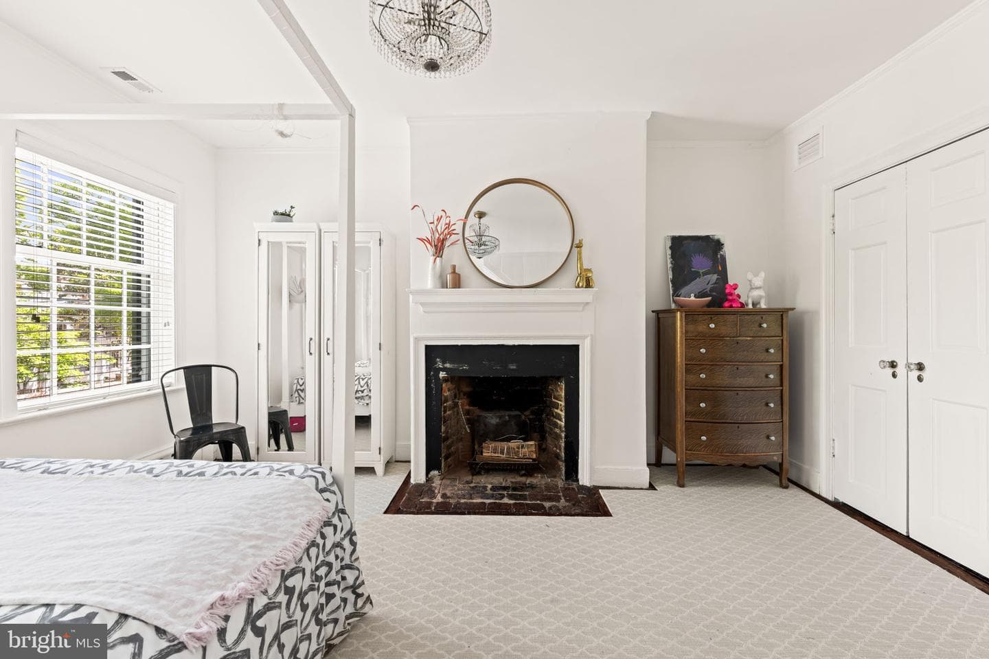 515 S Fairfax Street photo 57