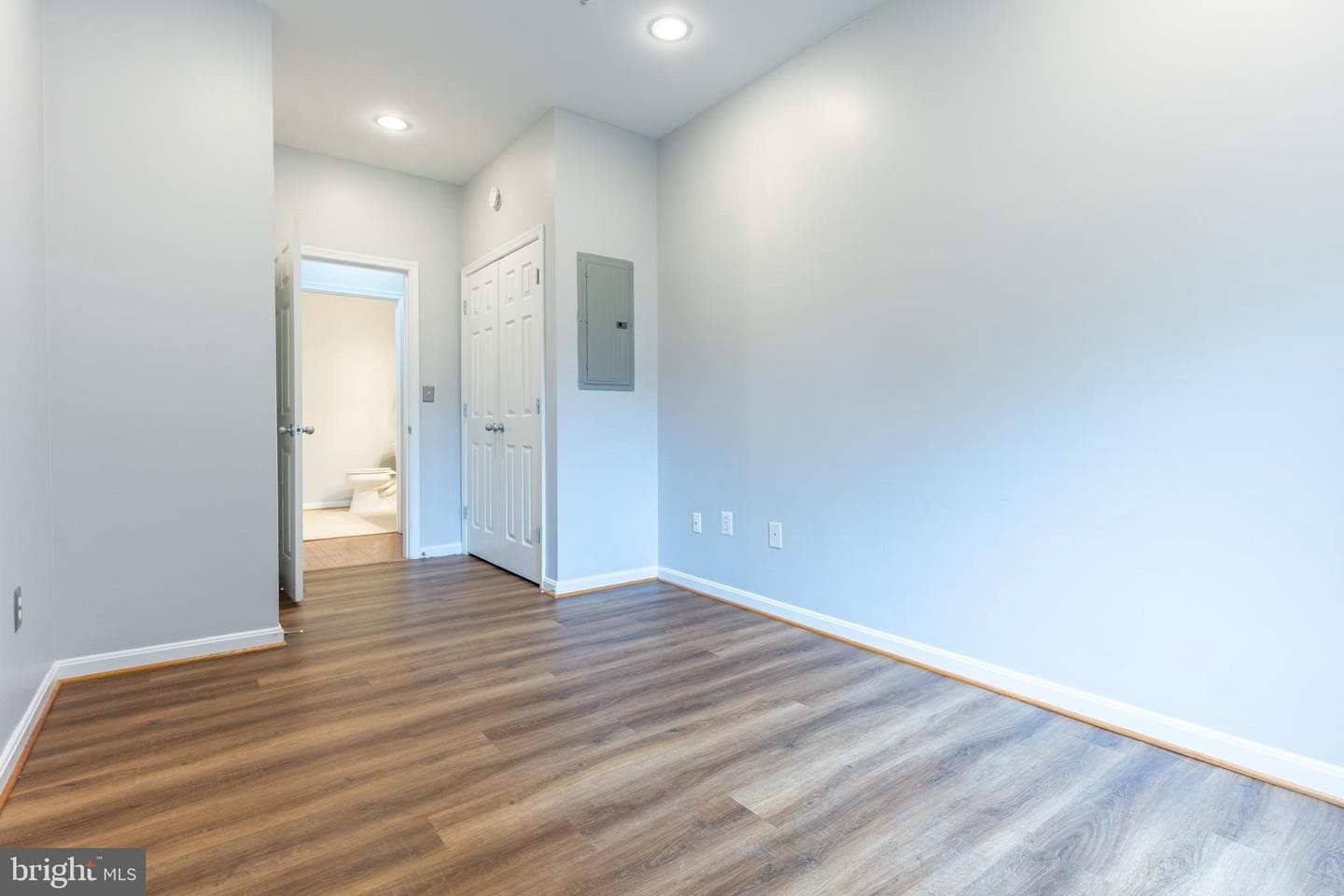4850 Eisenhower Avenue #115 photo 24