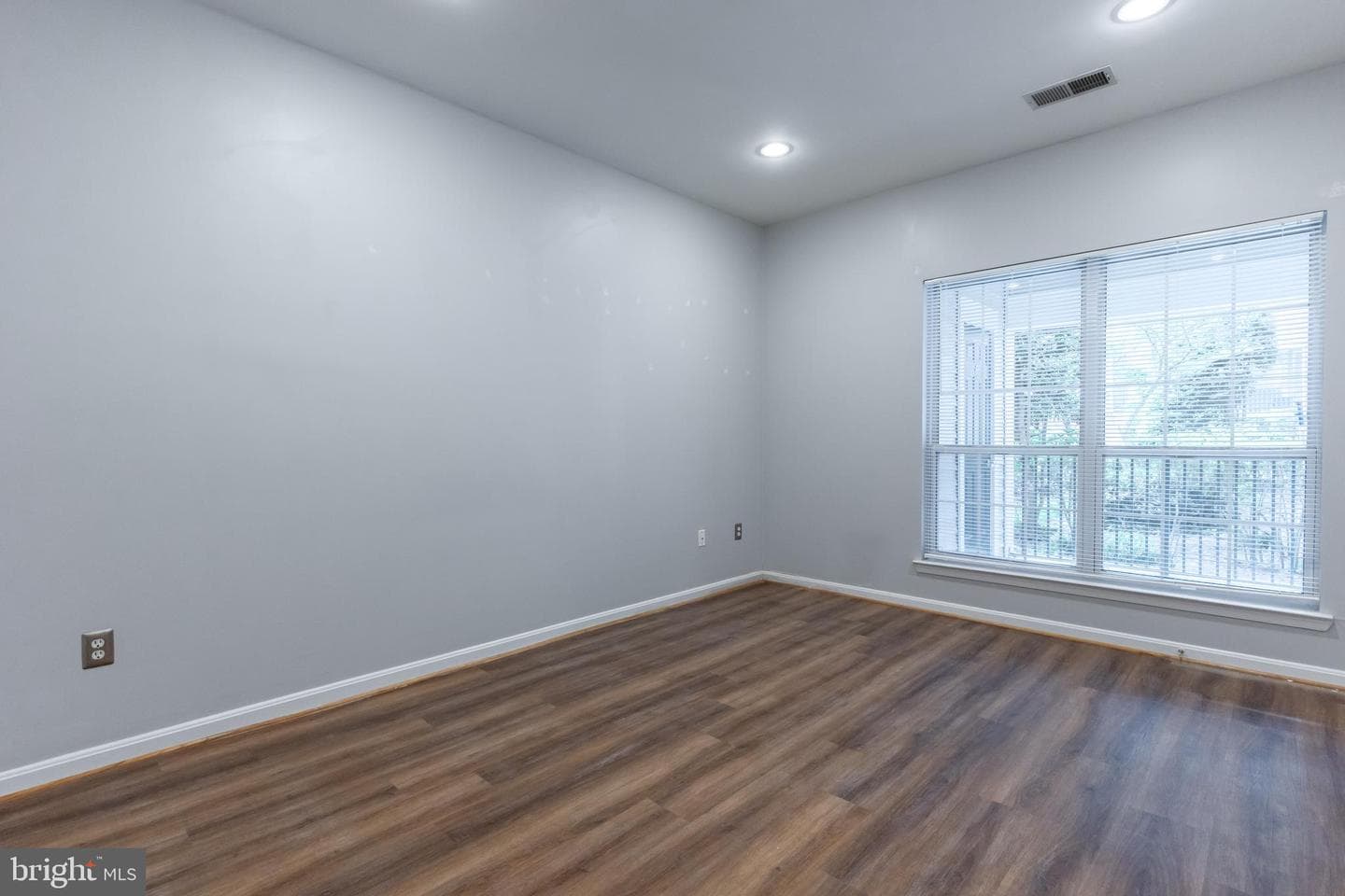 4850 Eisenhower Avenue #115 photo 5
