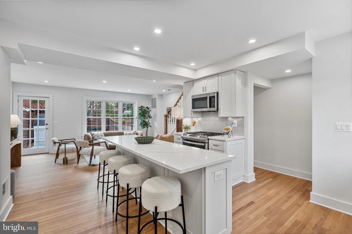 3102 Landover Street photo 6