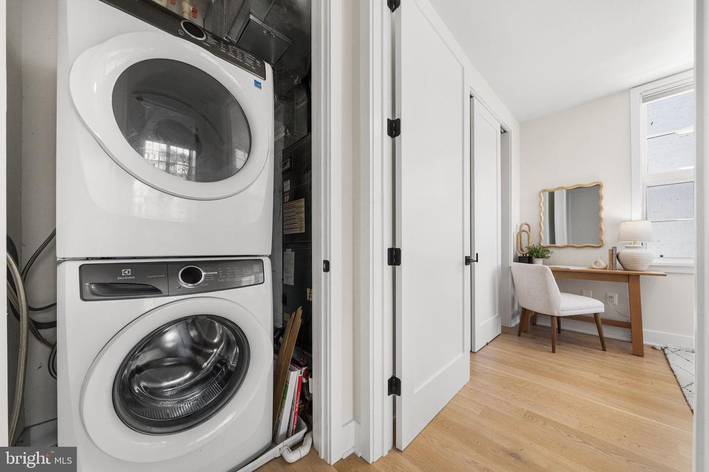 521 N Washington Street #101 photo 22