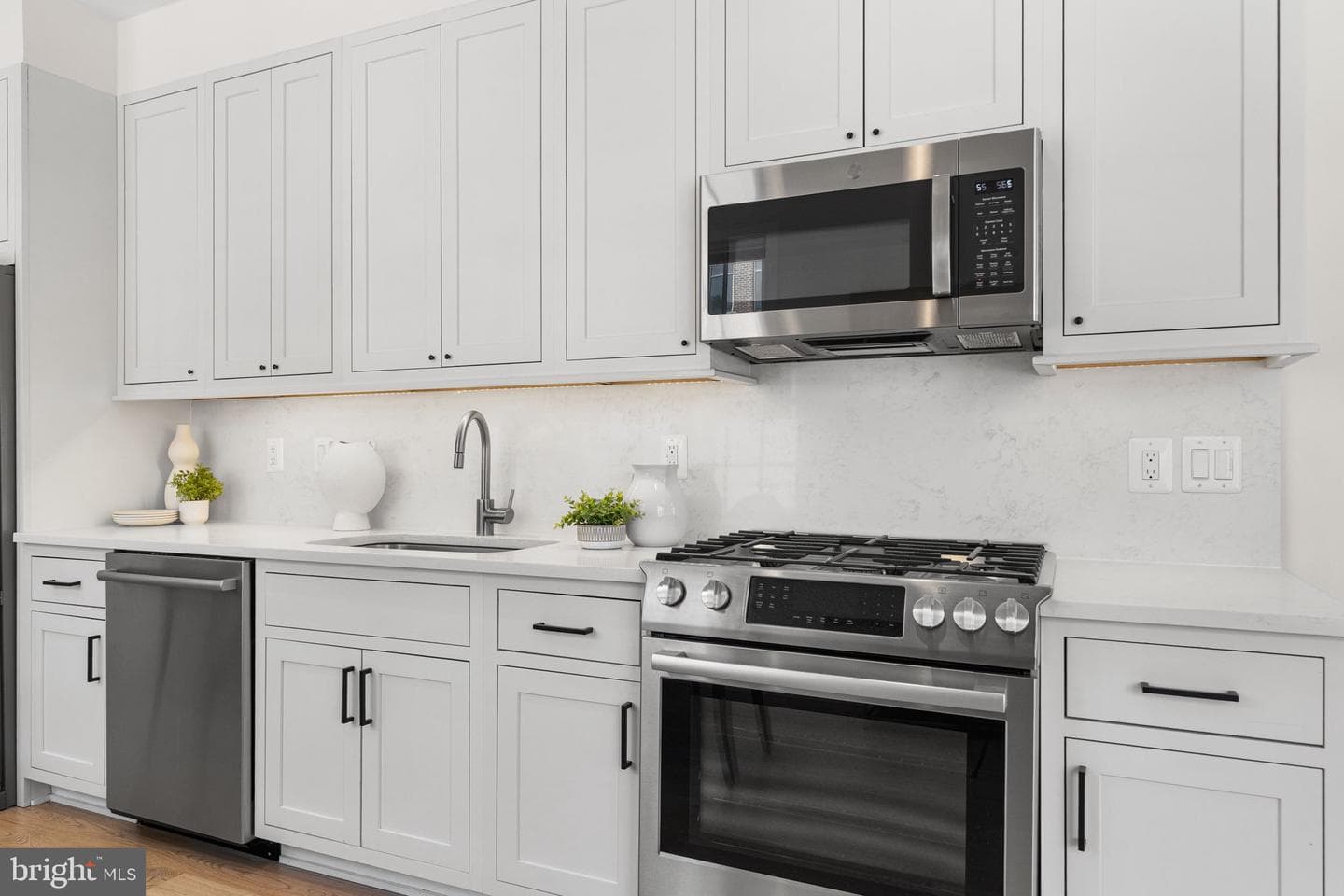521 N Washington Street #101 photo 7