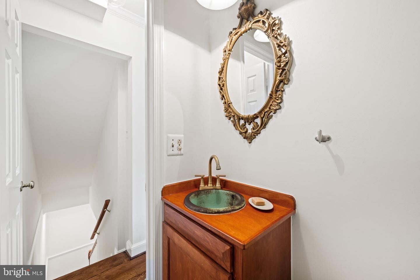 411 Franklin Street photo 24