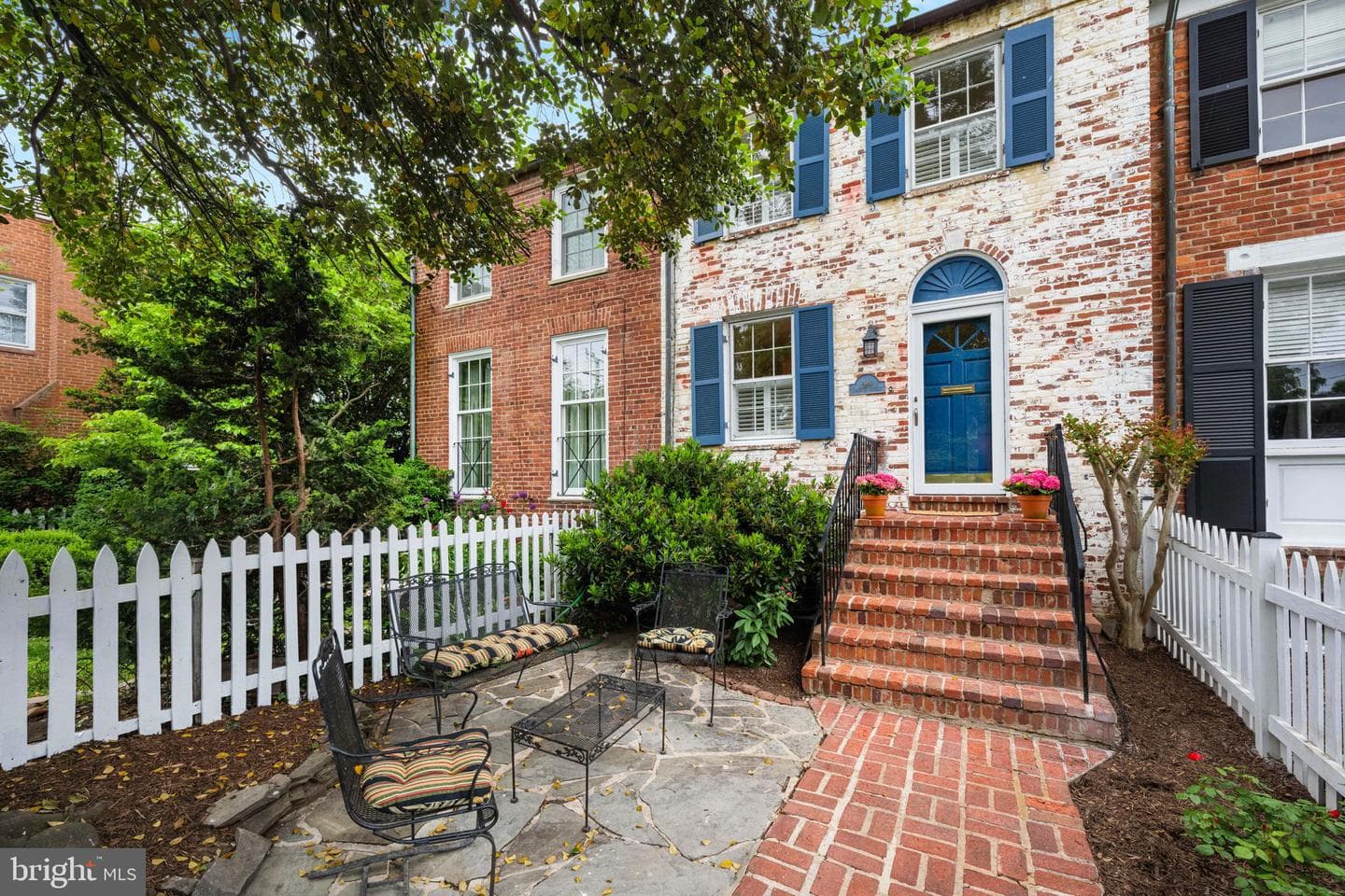 411 Franklin Street photo 5