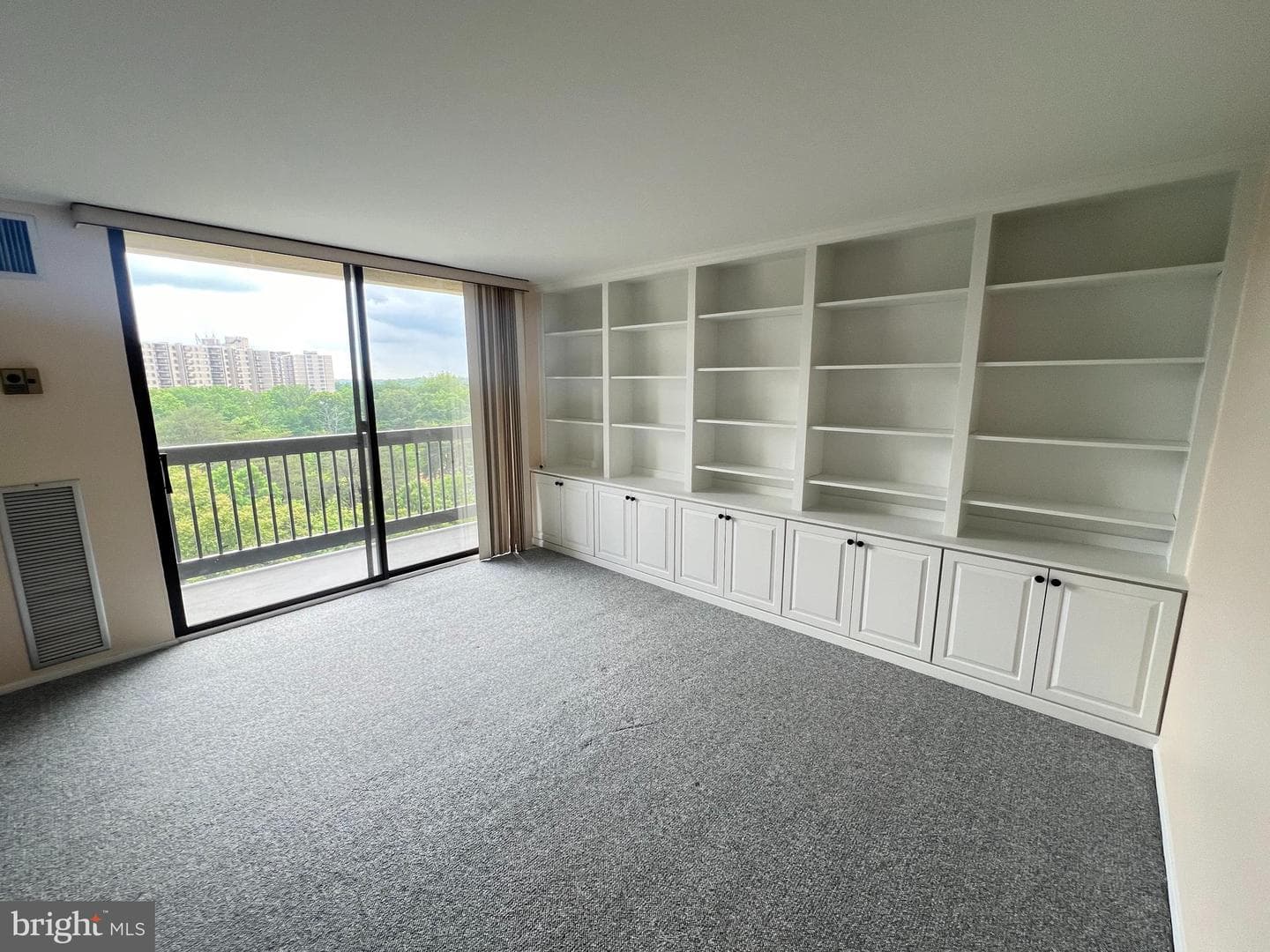 6300 Stevenson Avenue #1113 photo 8