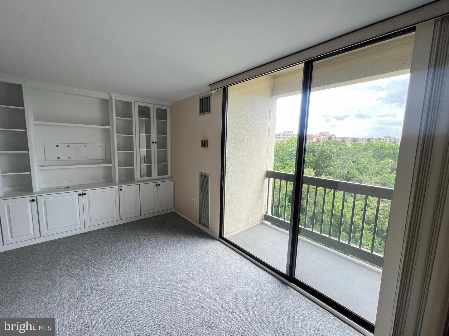 6300 Stevenson Avenue #1113 photo 9