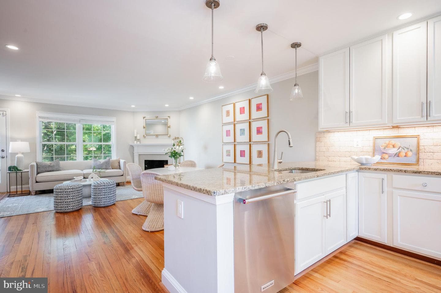808 S Fairfax Street photo 5
