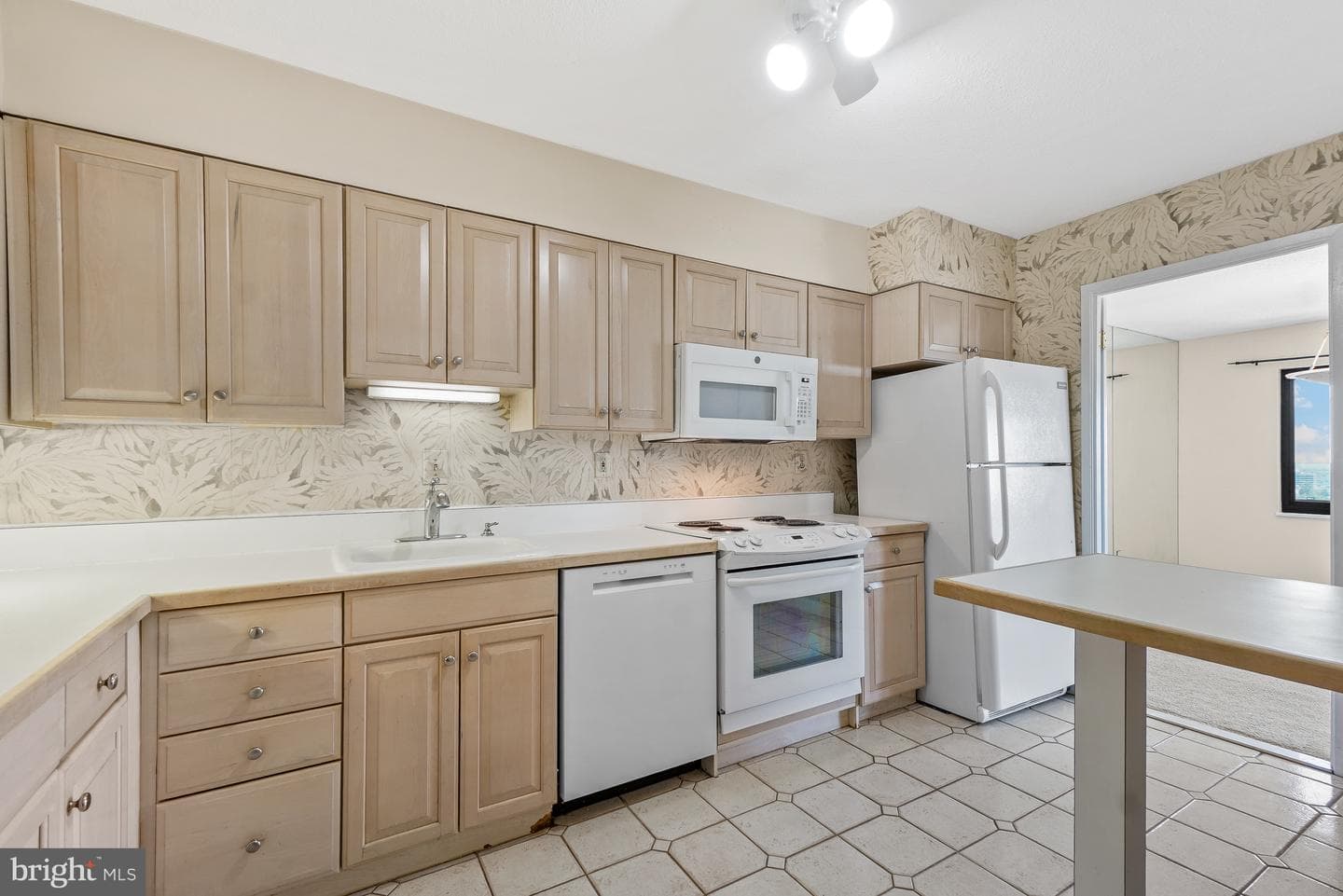 205 Yoakum Parkway #1809 photo 20