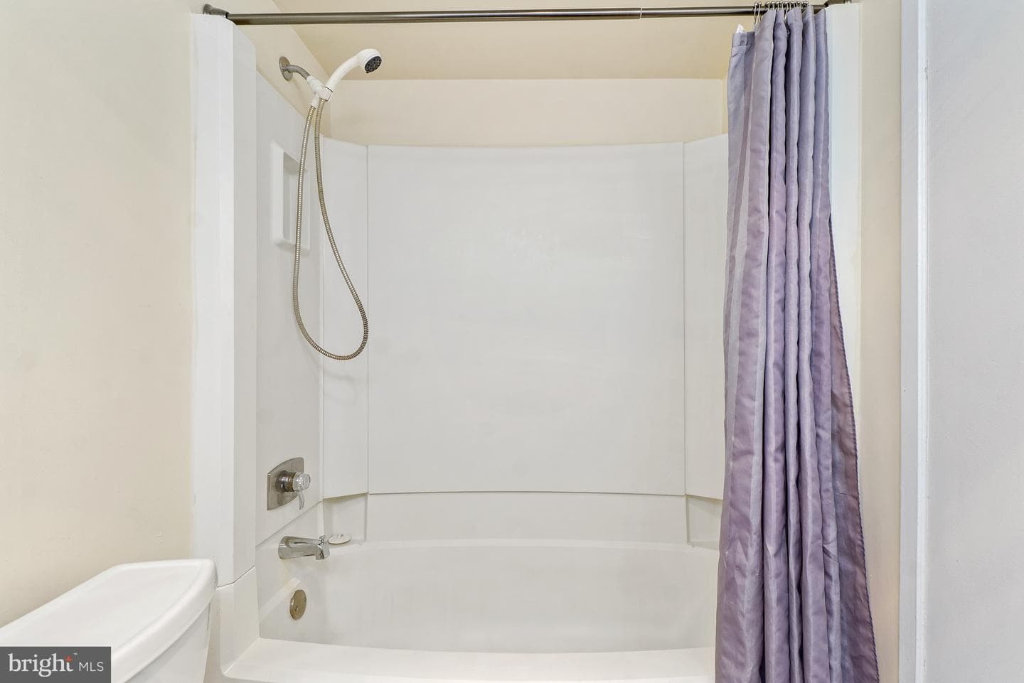 205 Yoakum Parkway #1809 photo 33