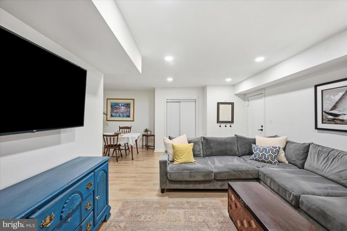 55 Skyhill Road #101 photo 3