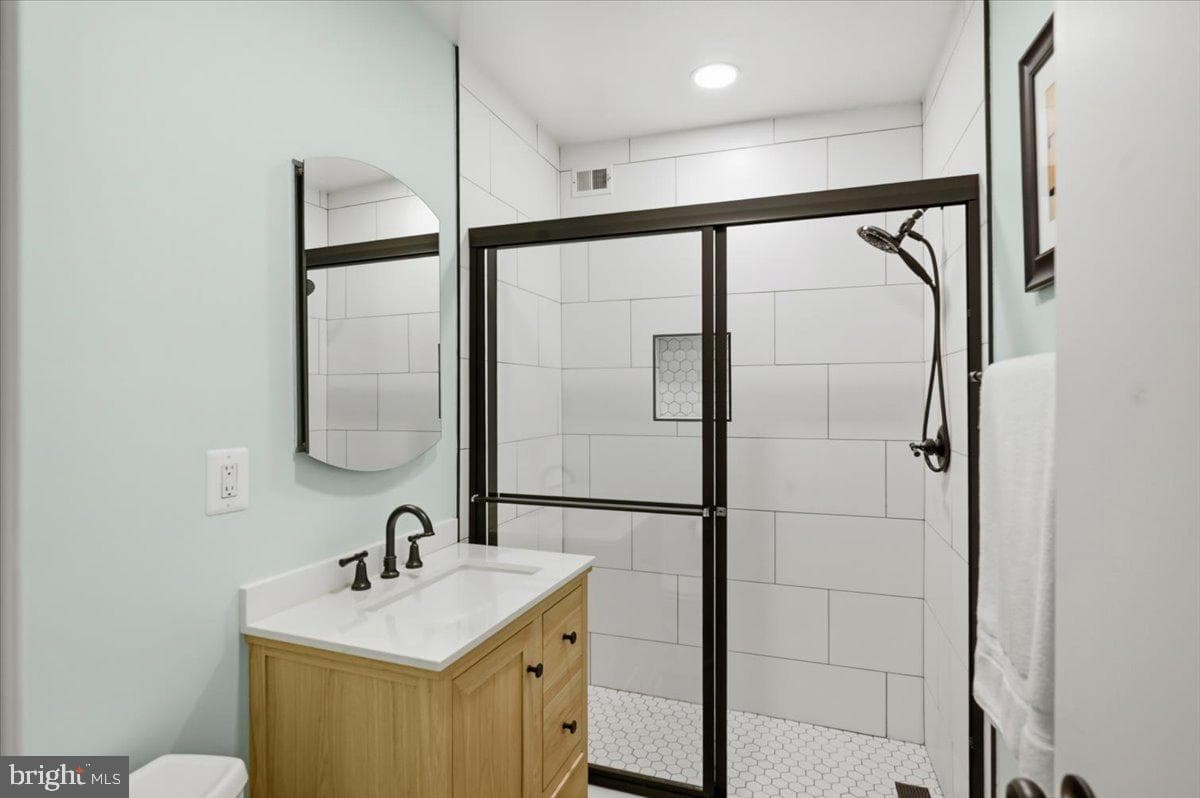 55 Skyhill Road #101 photo 31