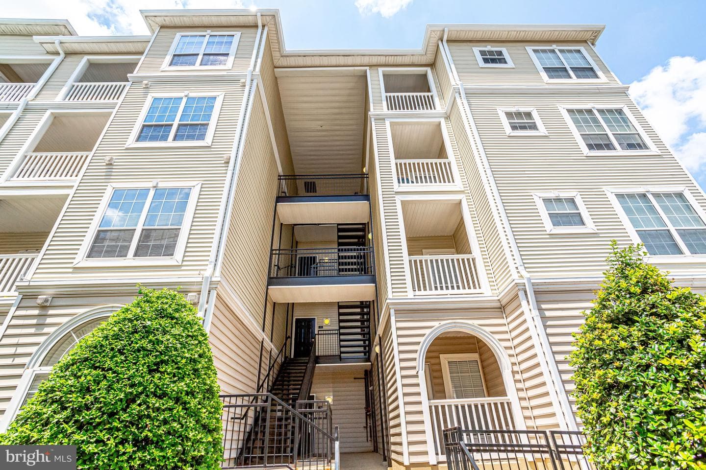 4560 Strutfield Lane #1110 photo 3