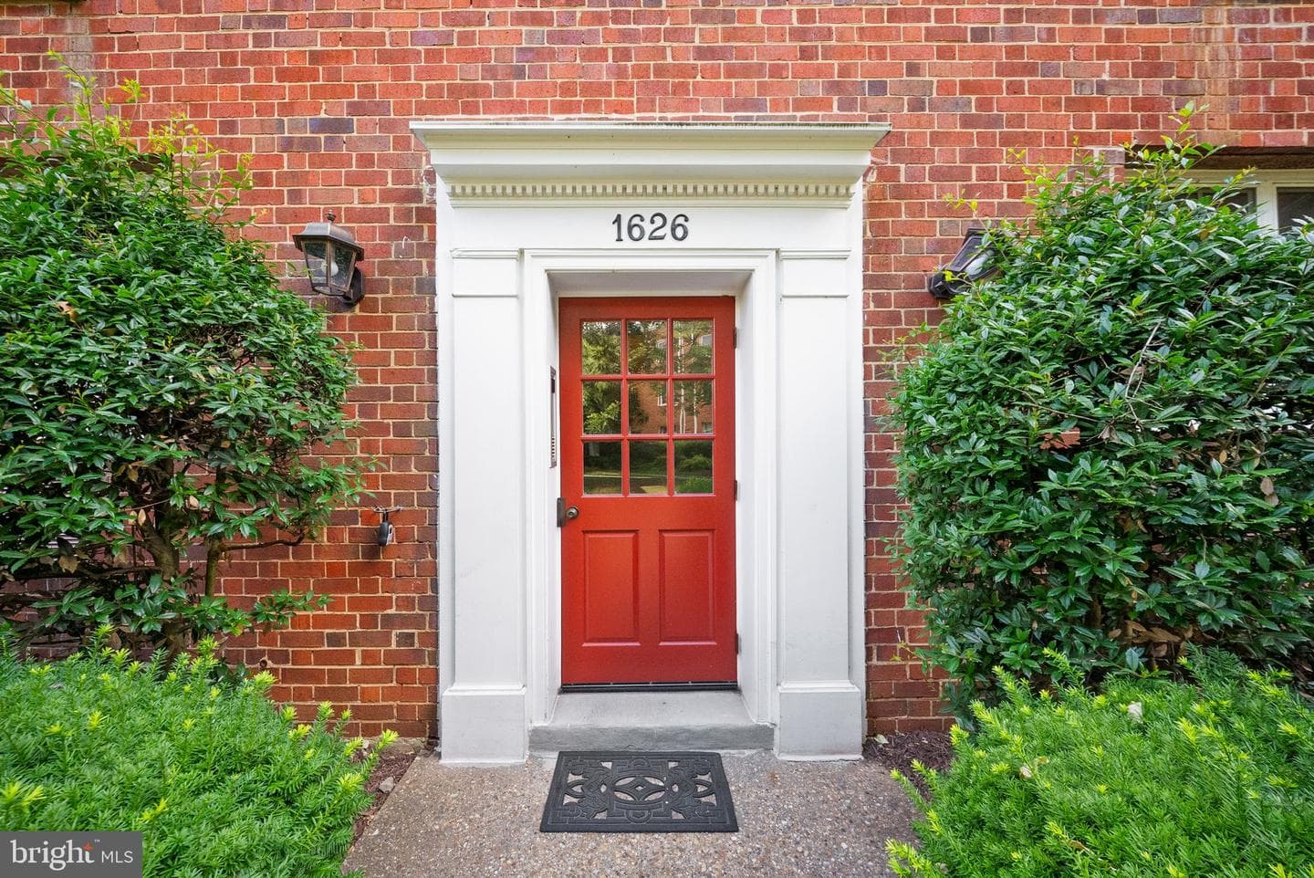 1626 W Abingdon Drive W #302, Alexandria
