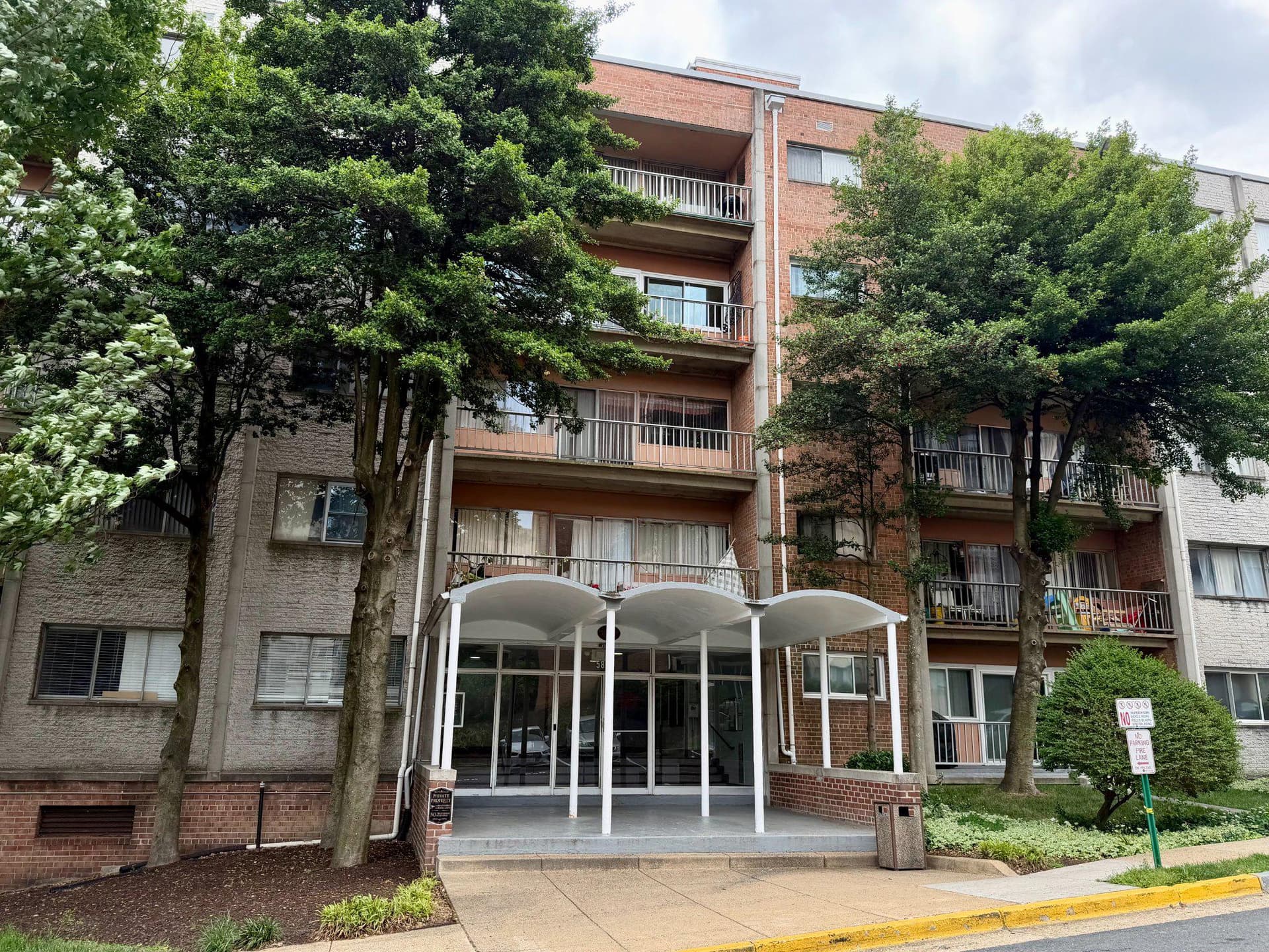 5801 Quantrell Avenue #109, Alexandria