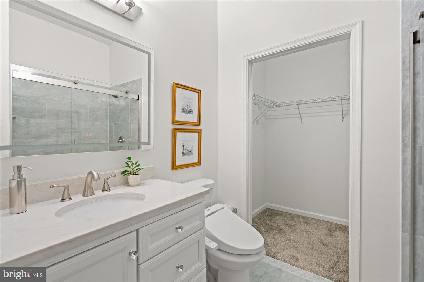 309 Holland Lane #320 photo 20