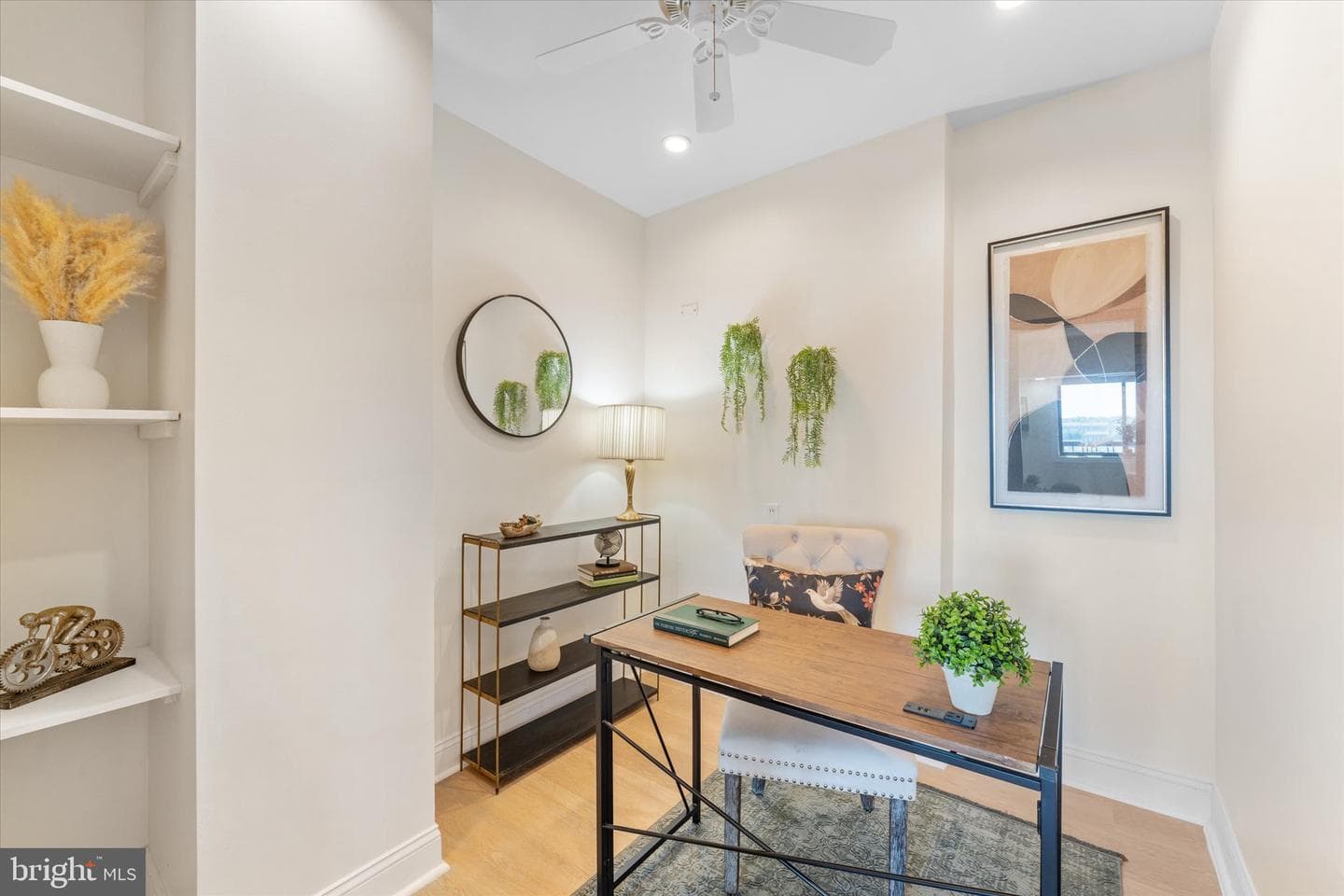 200 N Pickett Street #1614 photo 3