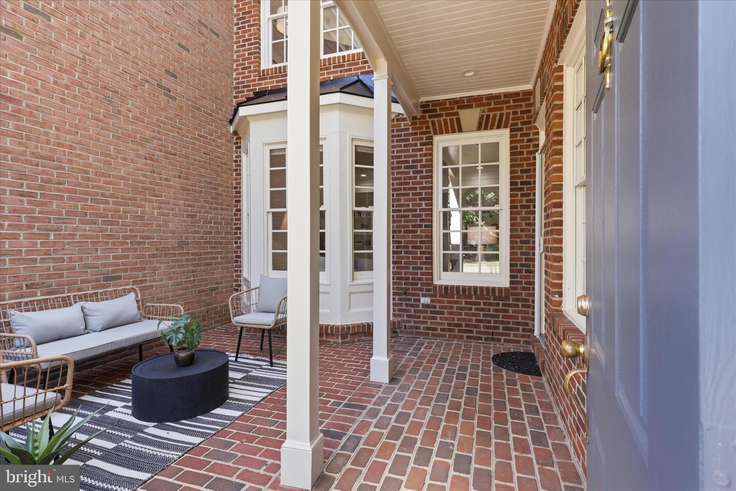 407 S Henry Street photo 3