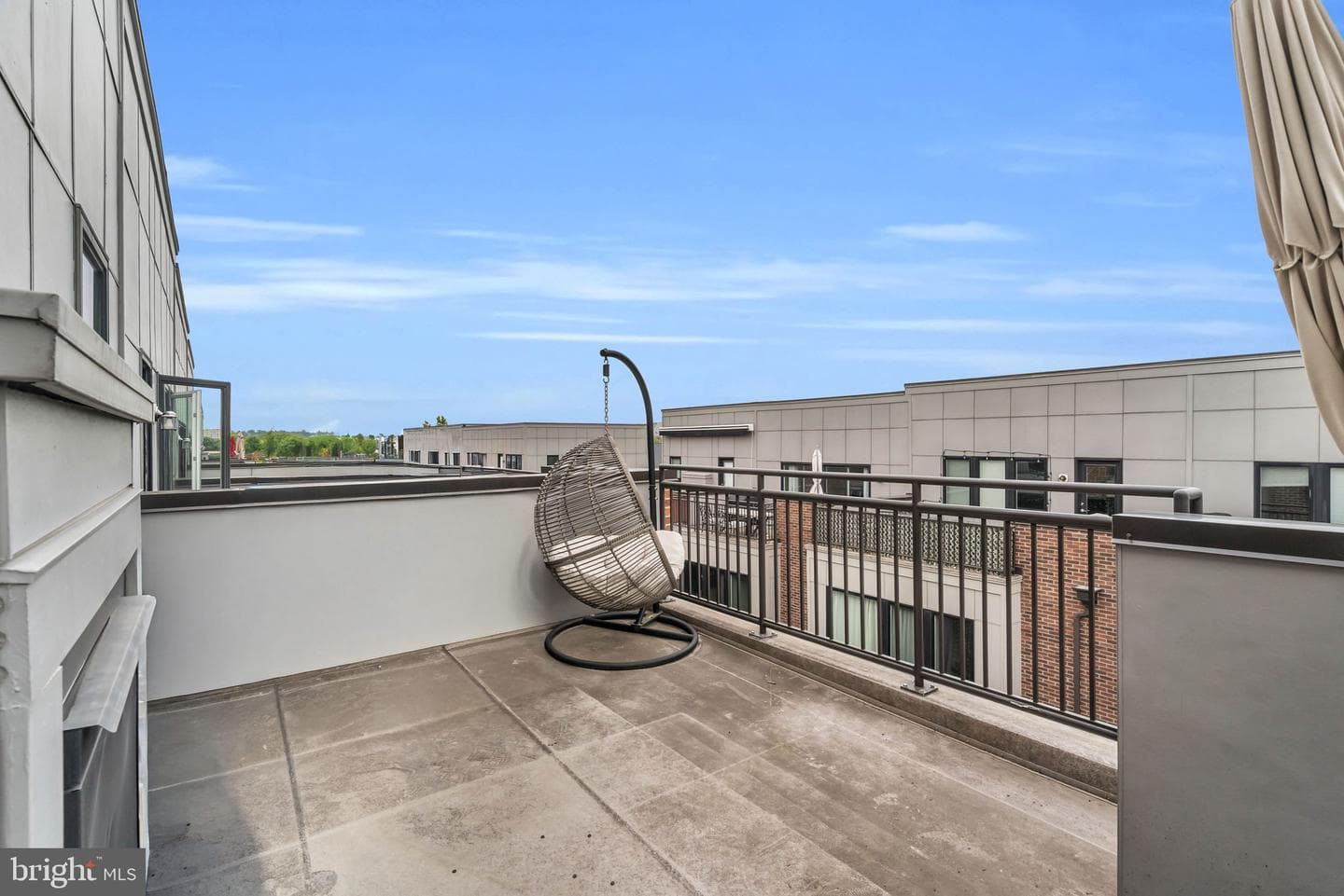 423 Nottoway Walk photo 29