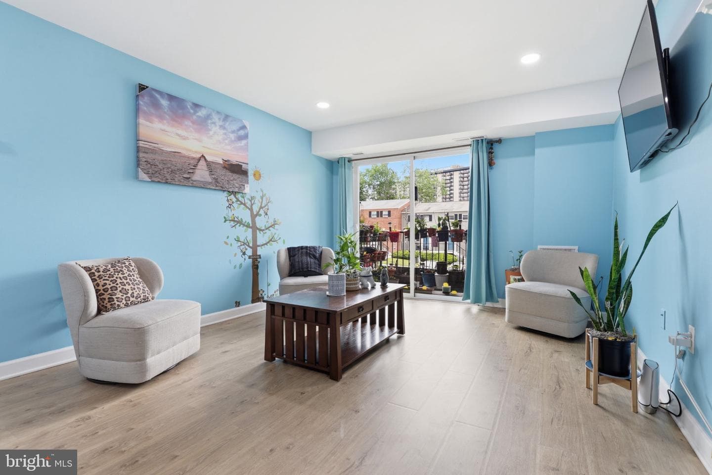 5913 Mayflower Court #101 photo 12