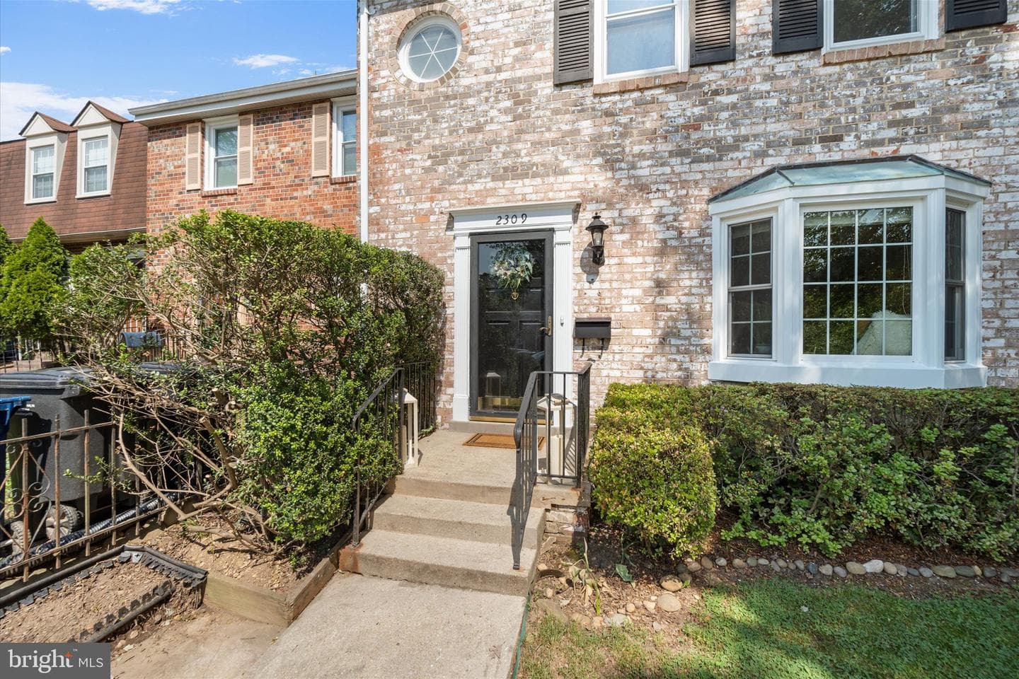 2309 Sibley Street photo 2
