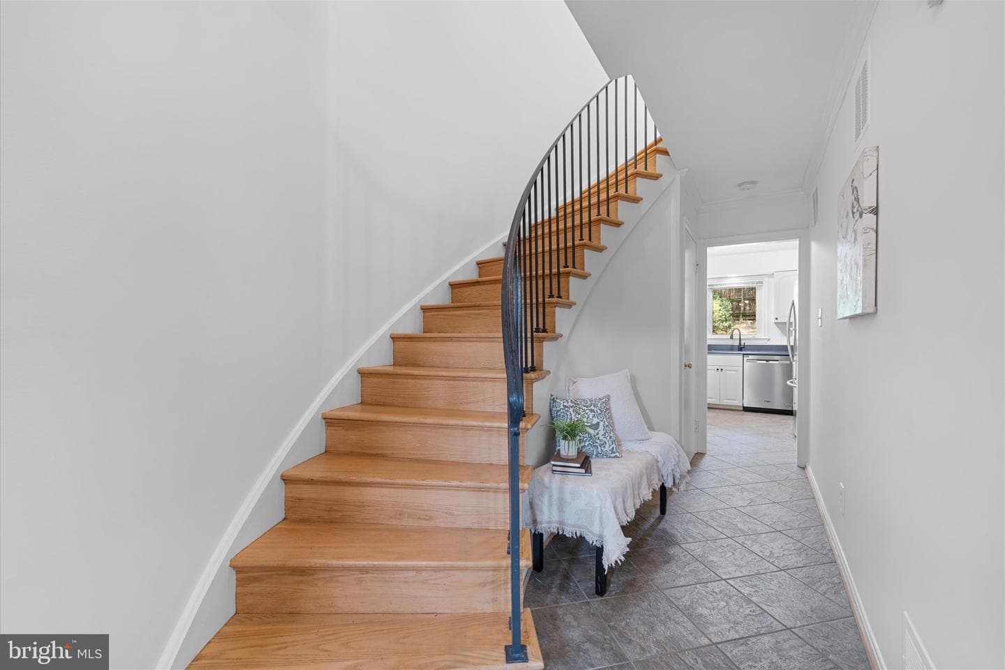 2309 Sibley Street photo 4
