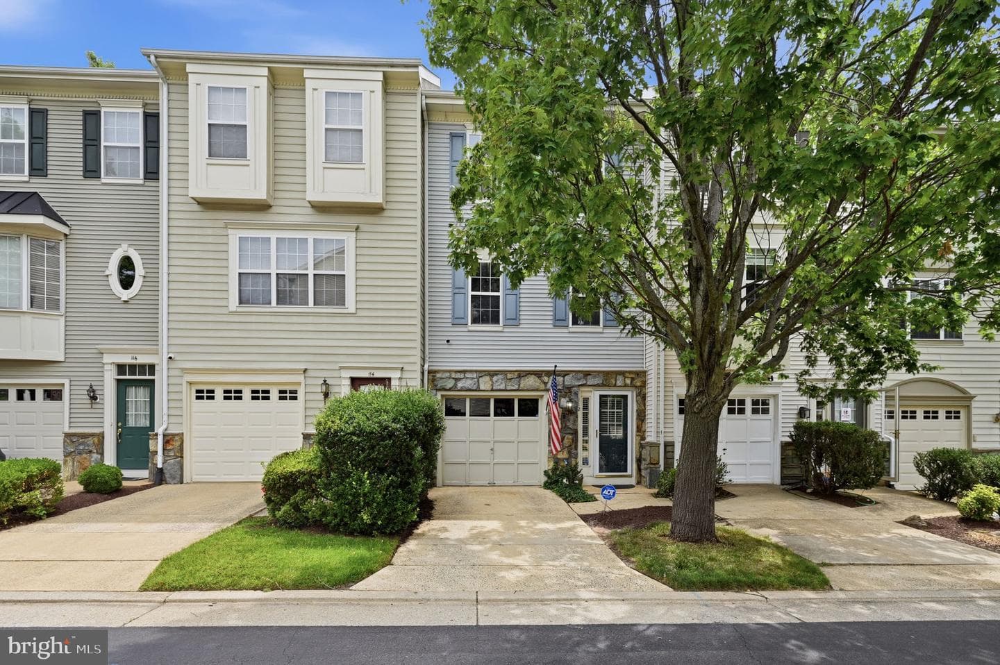 112 Cahill Drive, Alexandria