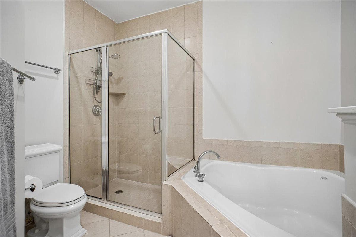 412 Pendleton Street photo 27