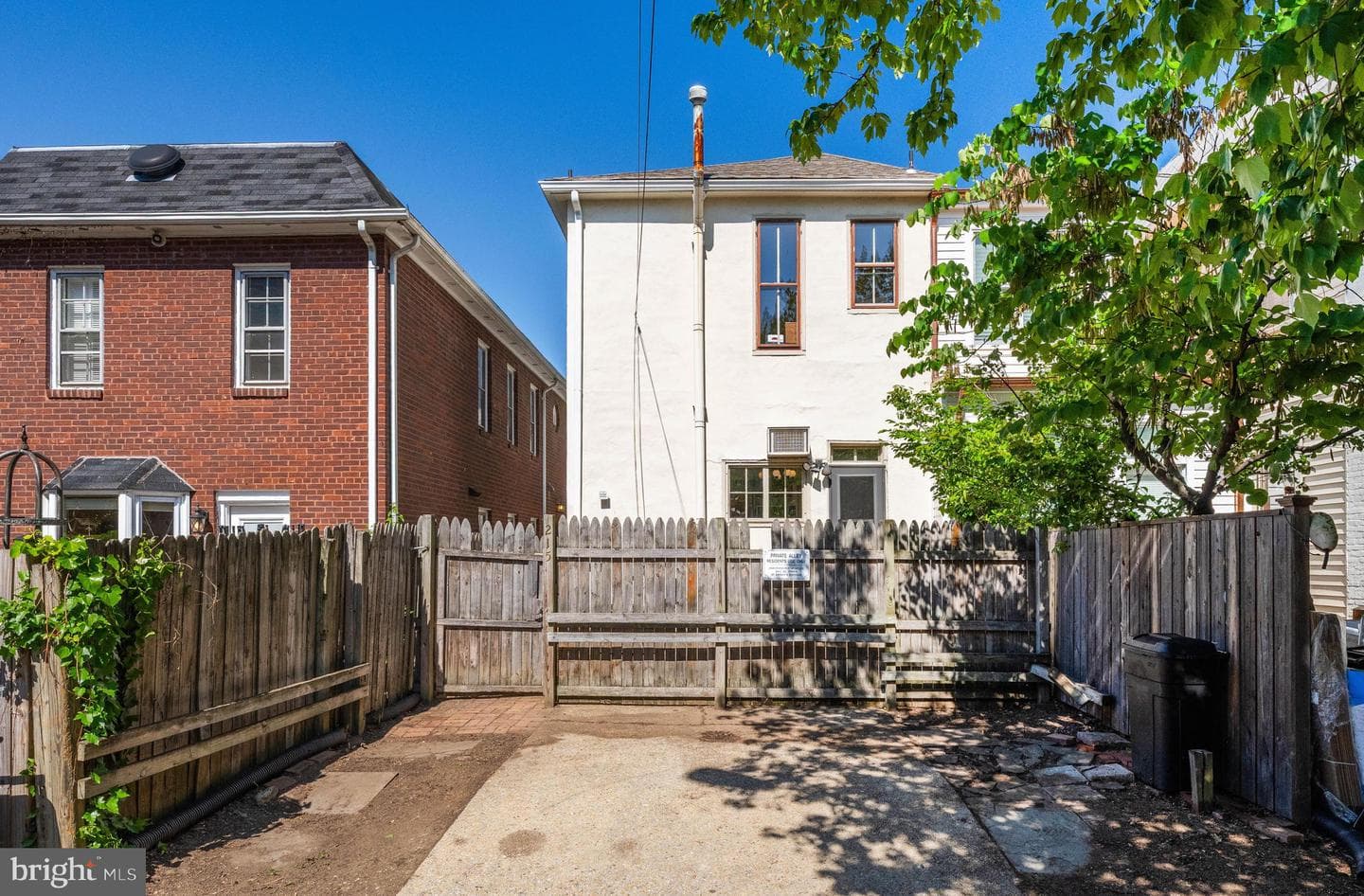 215 N Columbus Street photo 23