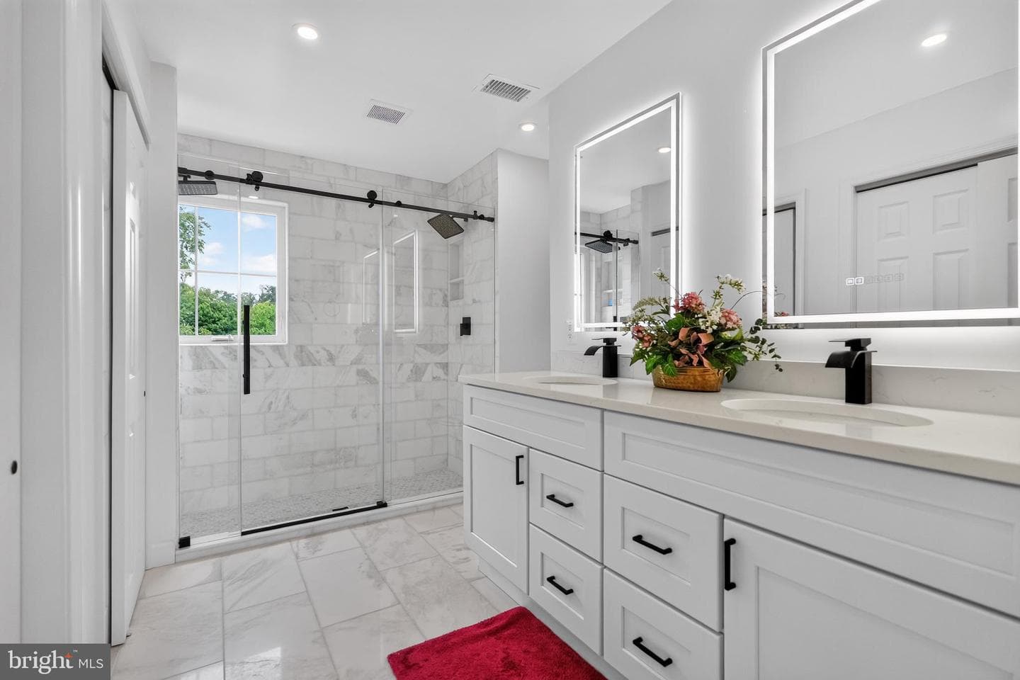 250 Aspen Street photo 16