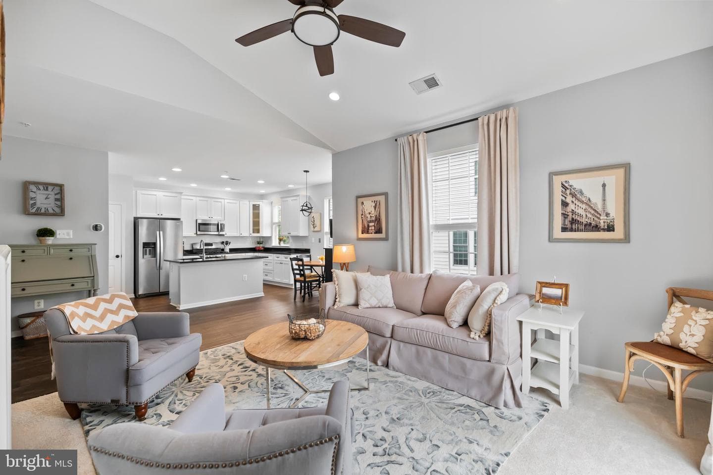 5090 Donovan Drive #102, Alexandria