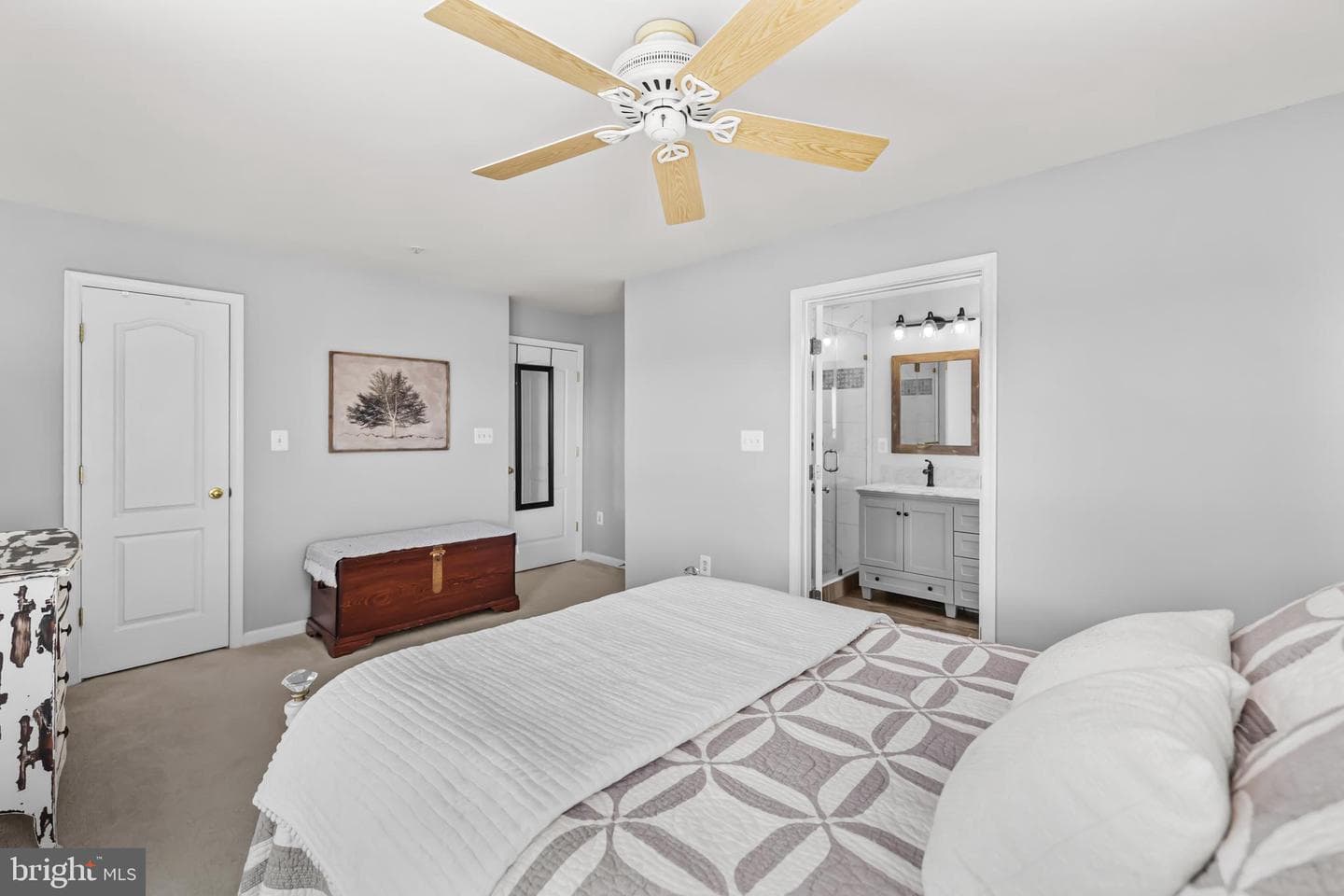 5090 Donovan Drive #102 photo 28