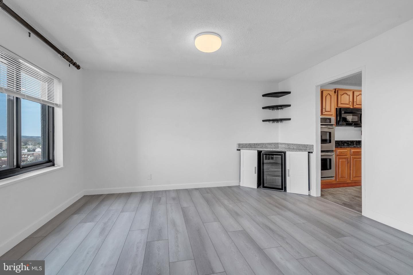 307 Yoakum Parkway #1722 photo 12