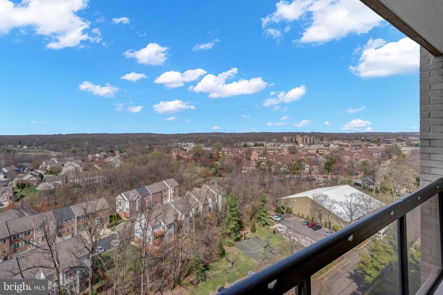 307 Yoakum Parkway #1722 photo 14